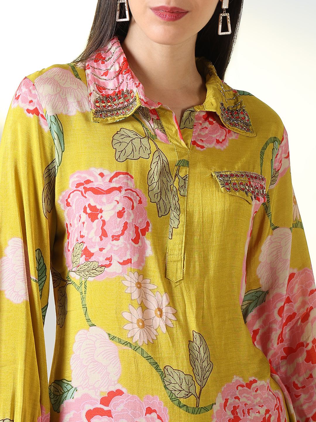 Women Yellow Floral Straight Kurta and Patiala