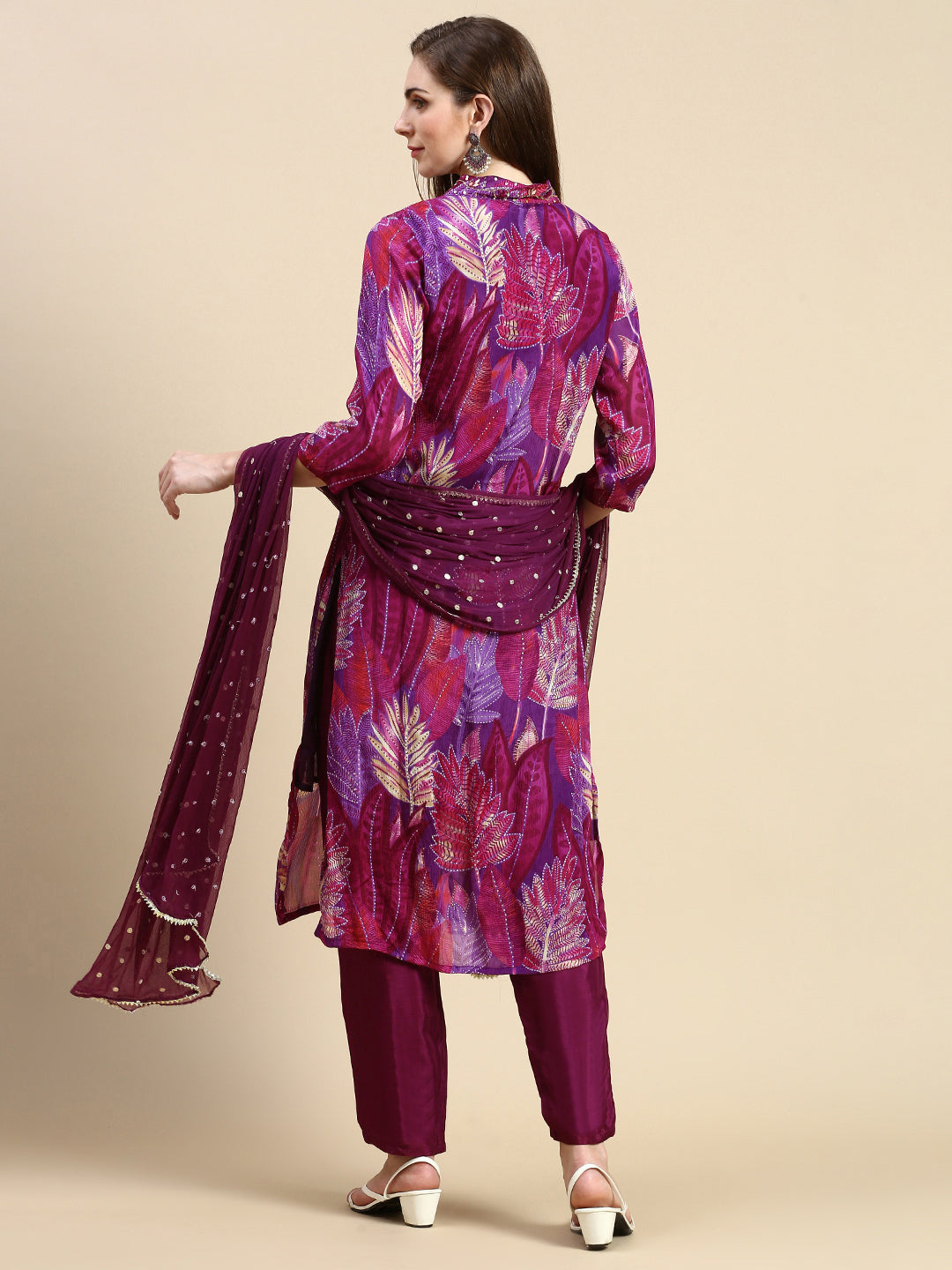 Women Floral Purple Straight Kurta Set with Dupatta