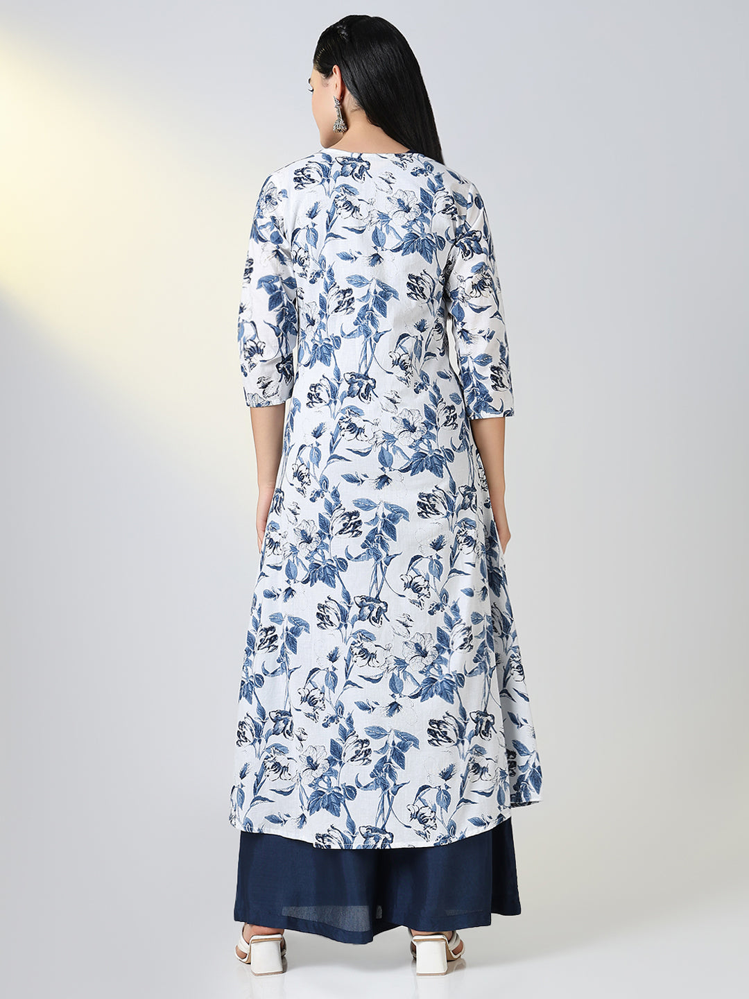 Women Navy Blue Floral Straight Kurta Set with Overcoat