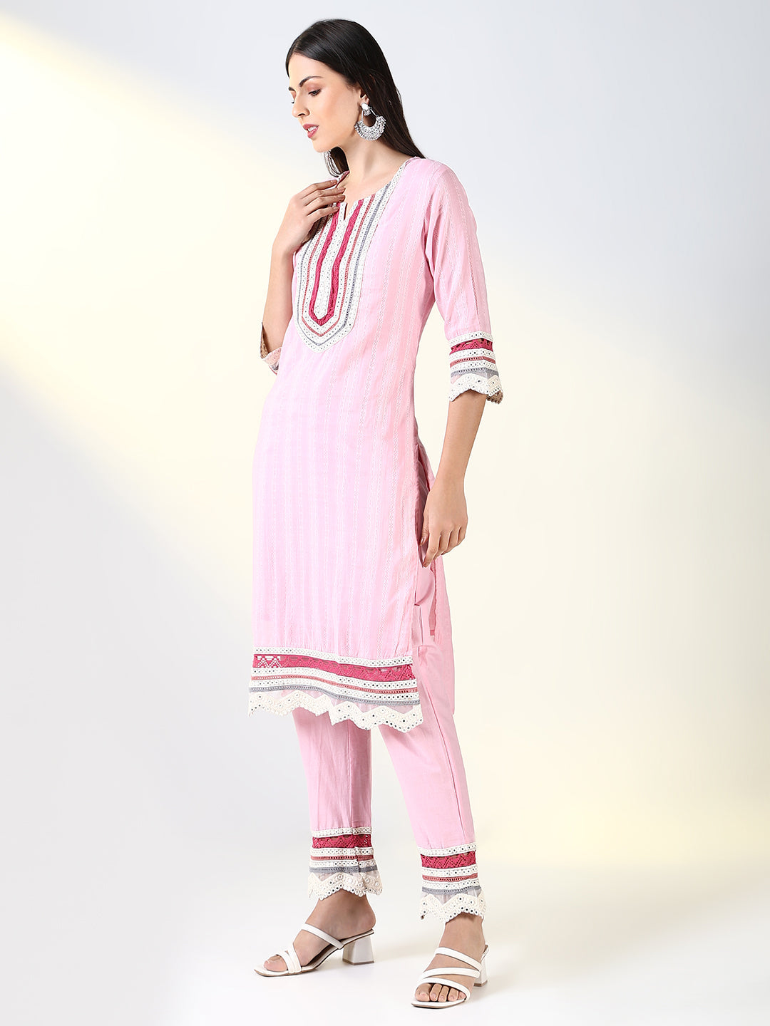 Women Pink Solid Straight Kurta Set with Dupatta