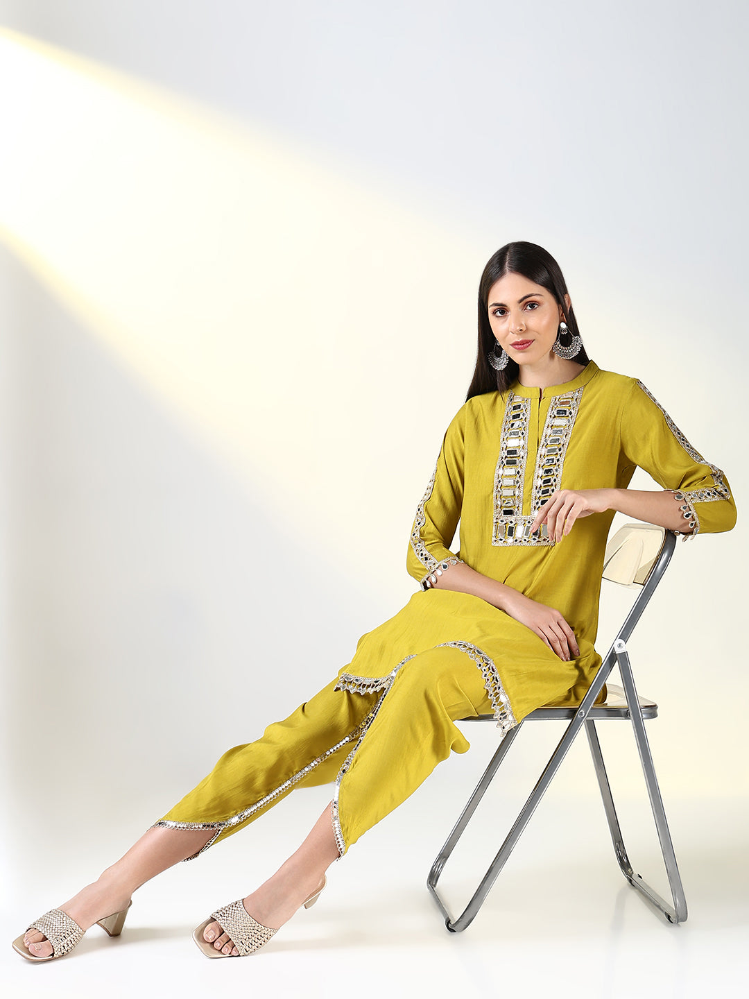 Women Mustard Solid Straight Kurta Set