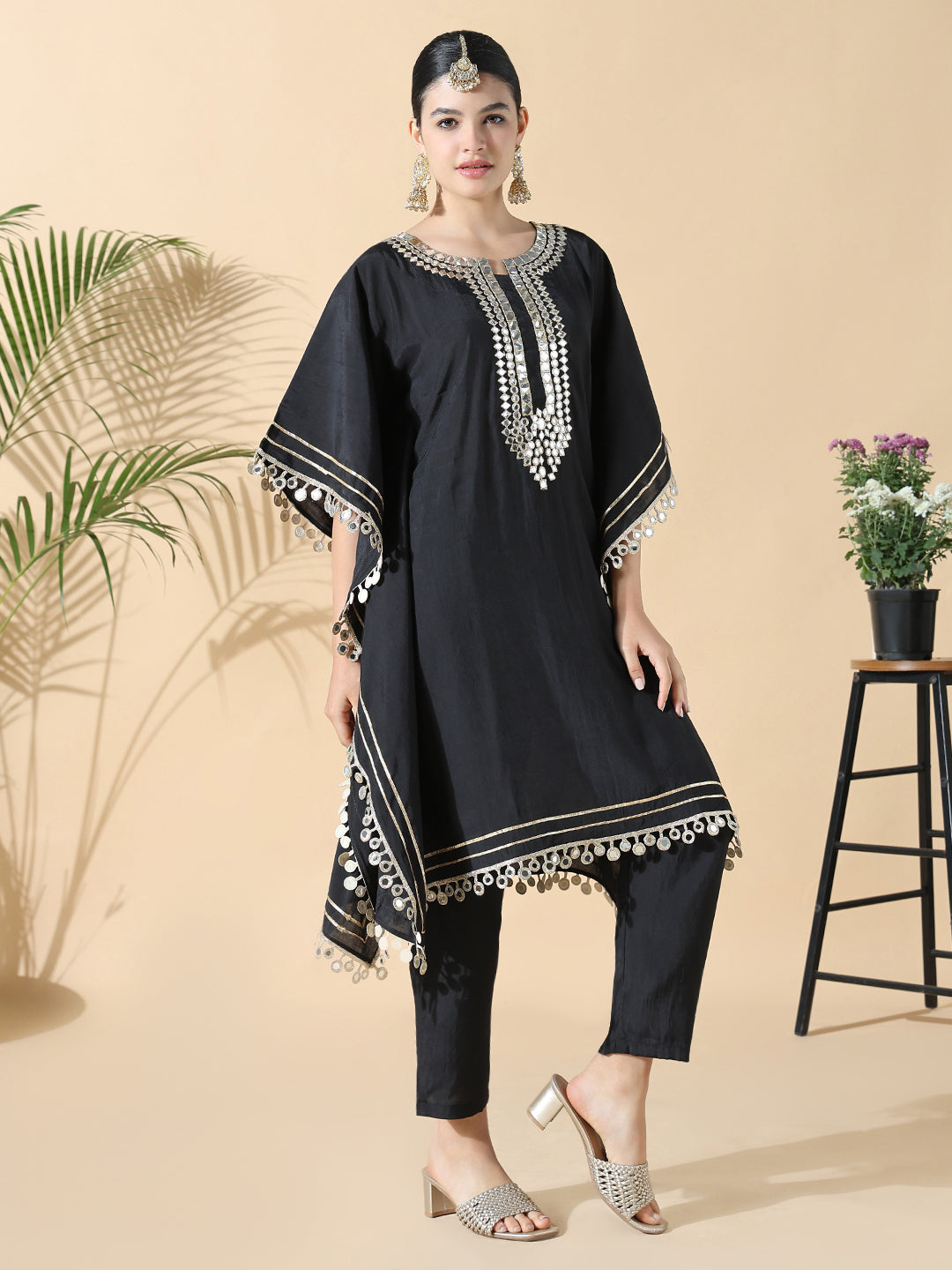 Women Solid Kaftan Mirror Work Black Kurta Set