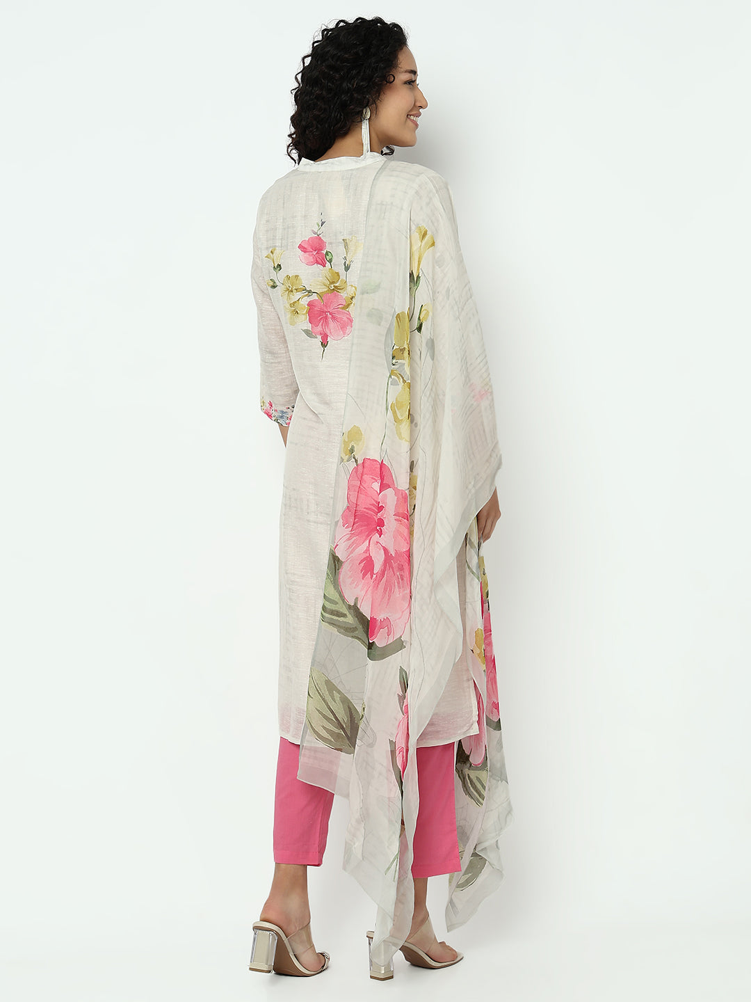 Women's Geometric Off White Mandarin Collar Kurta Set with Dupatta