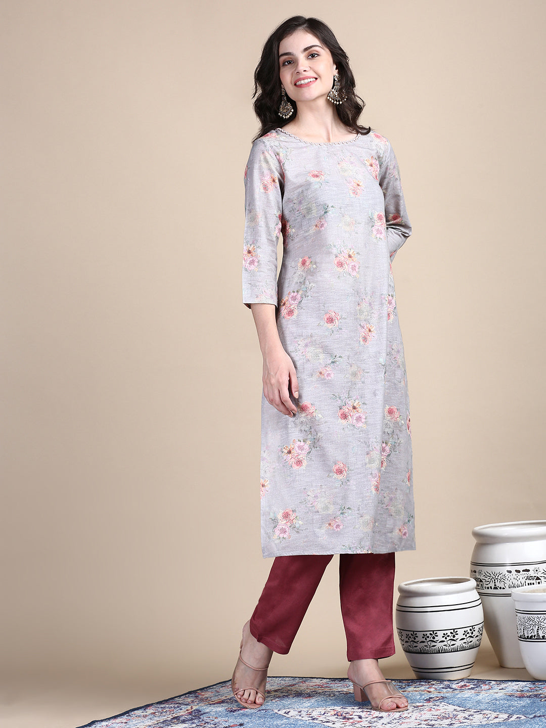 Women Solid Grey Straight Kurta Set