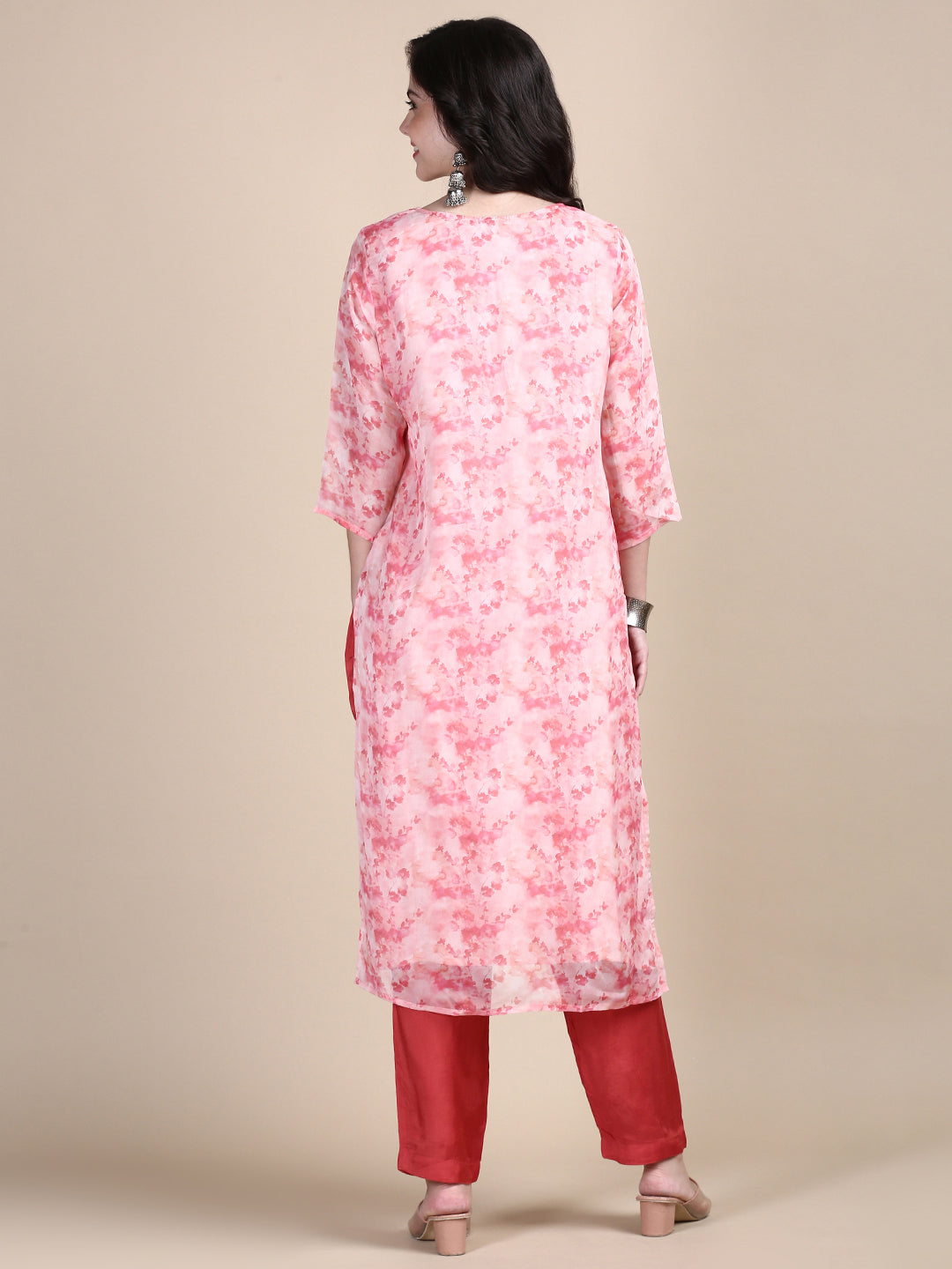 Women Floral Peach Straight Kurta Set