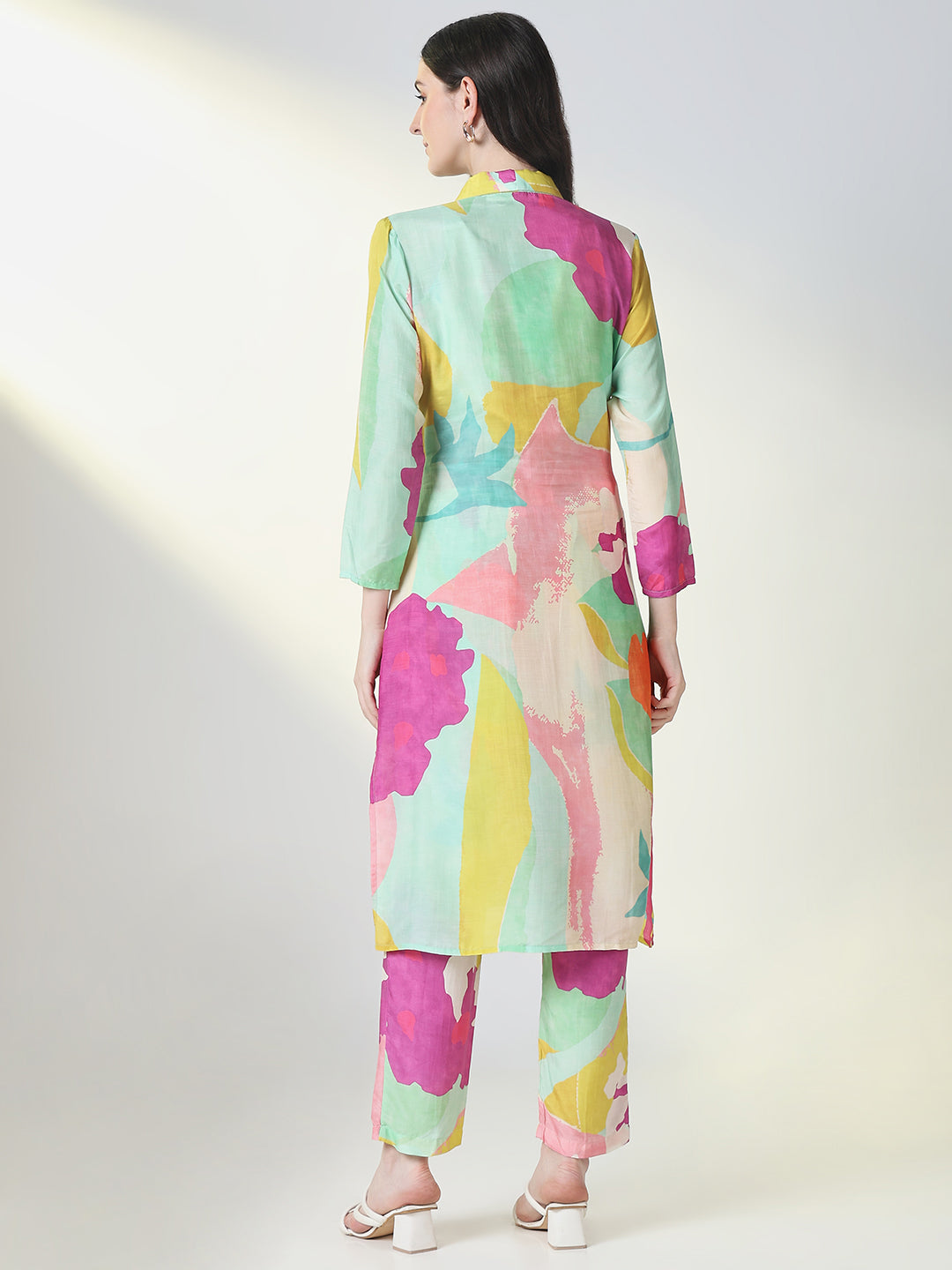 Women Multi Color Printed Co Ords Set with Overcoat