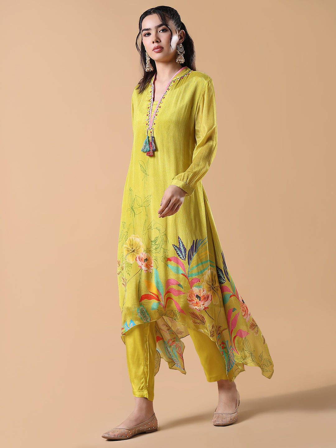 Women Floral Asymmetric Anarkali Green Kurta Set with Dupatta