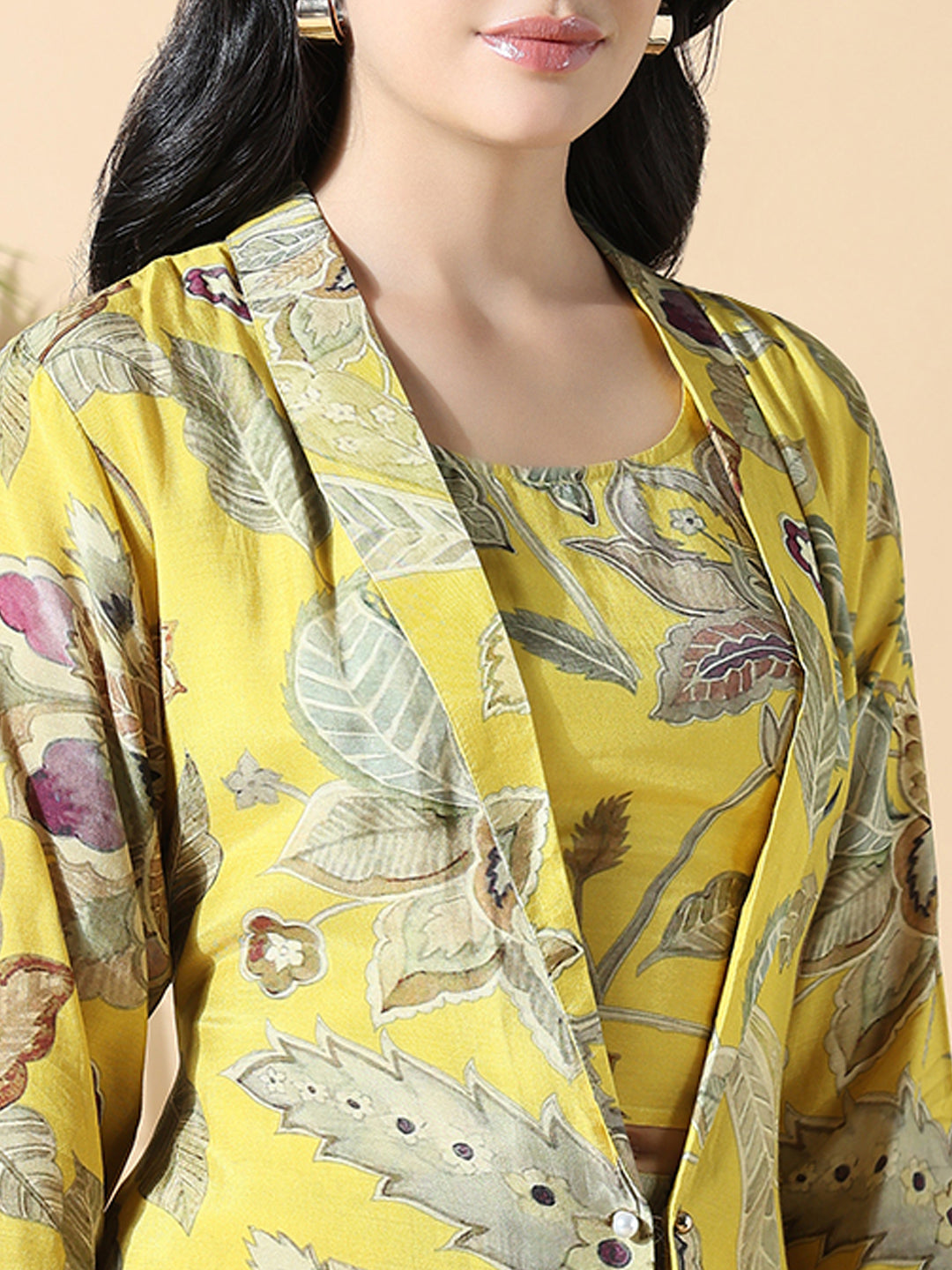 Women Yellow Printed Co-ords Set with Shrug