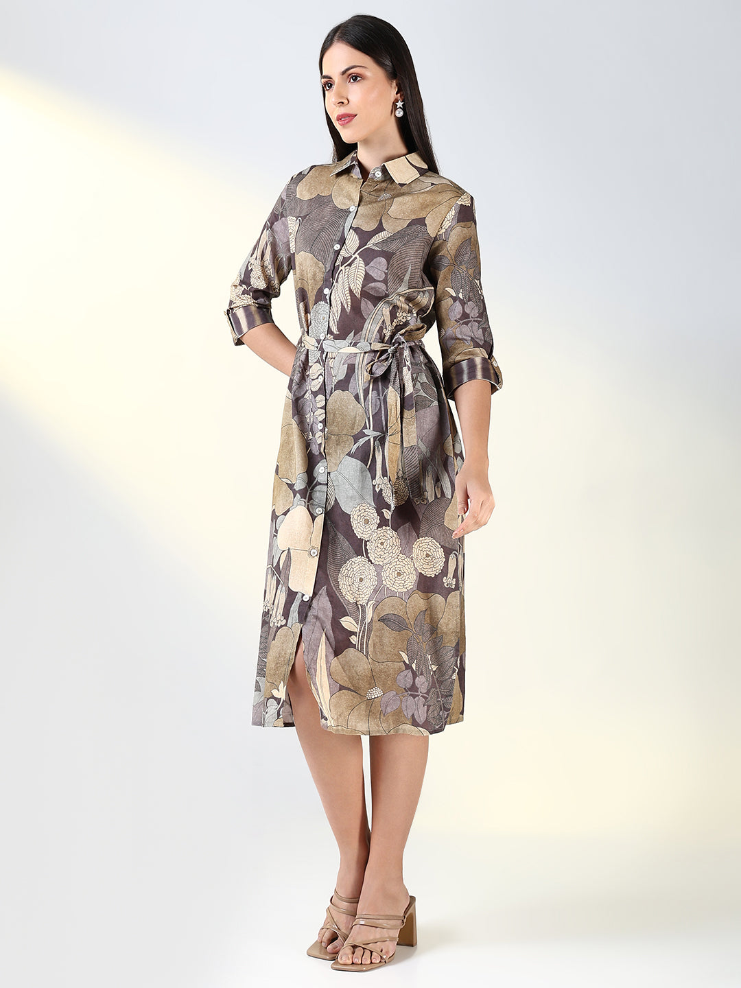 Women Grey Floral A Line Dress with Belt