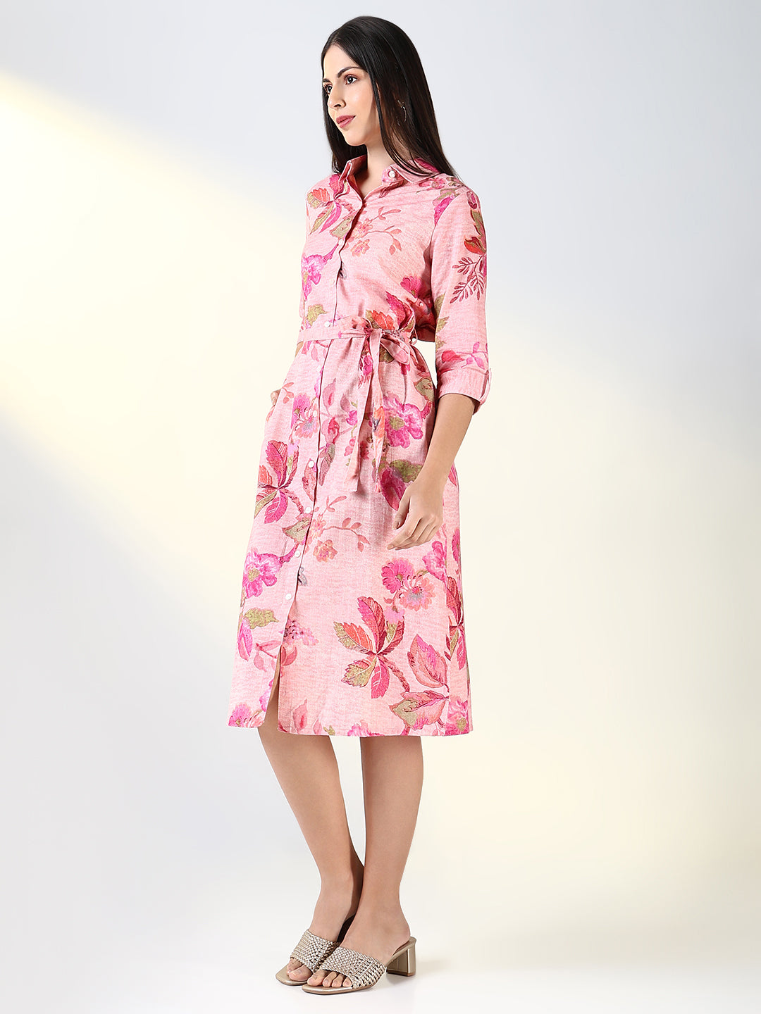 Women Pink Floral A Line Dress with Belt