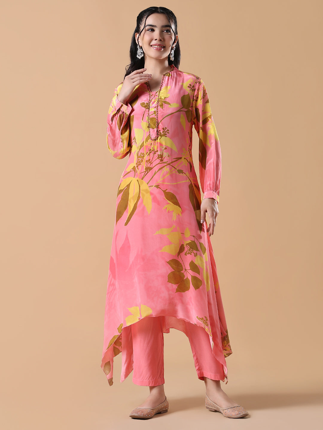 Women Floral  Asymmetric A-Line Pink Kurta Set