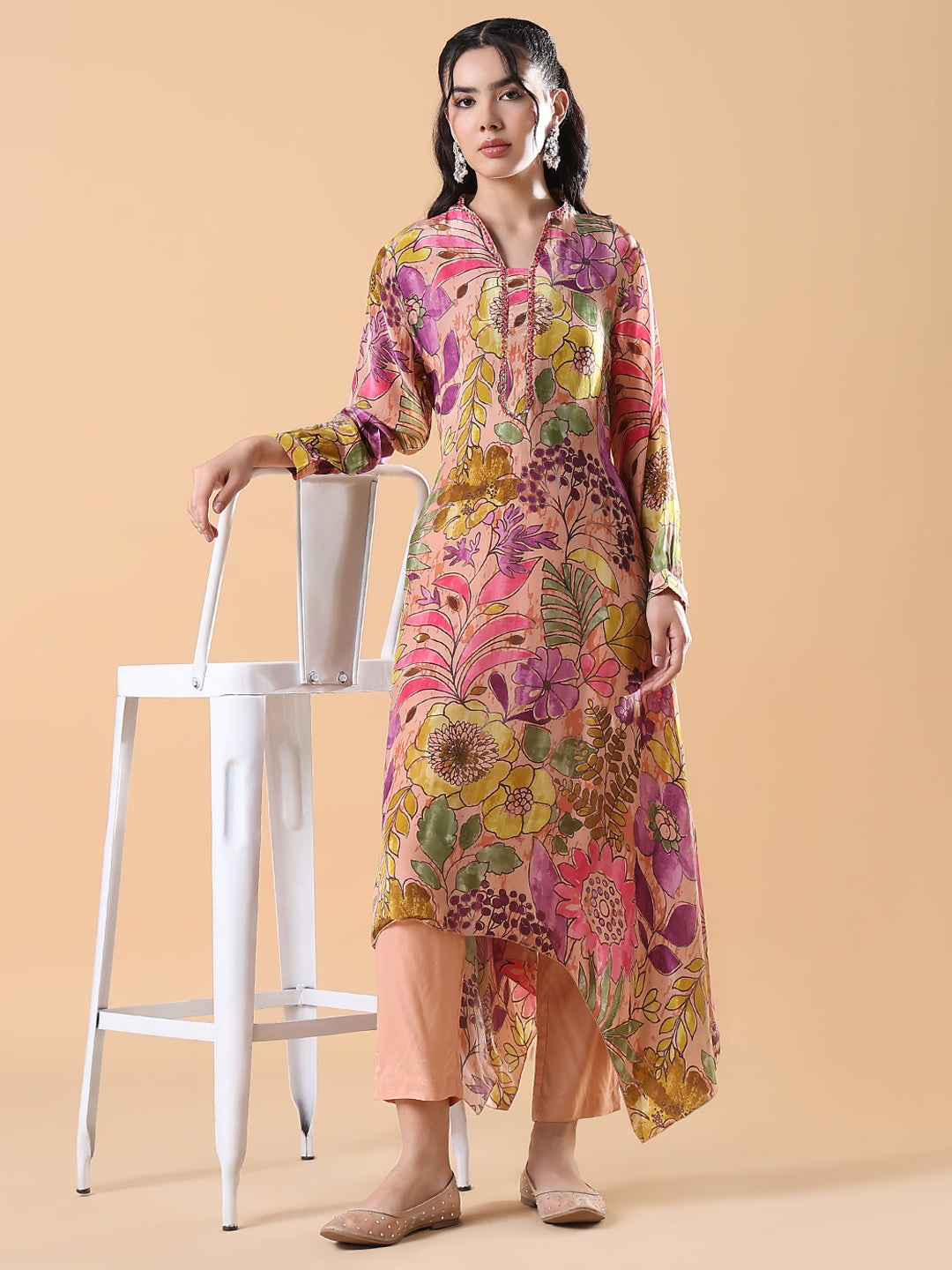 Women Multicolored Floral A-Line Peach Kurta Set