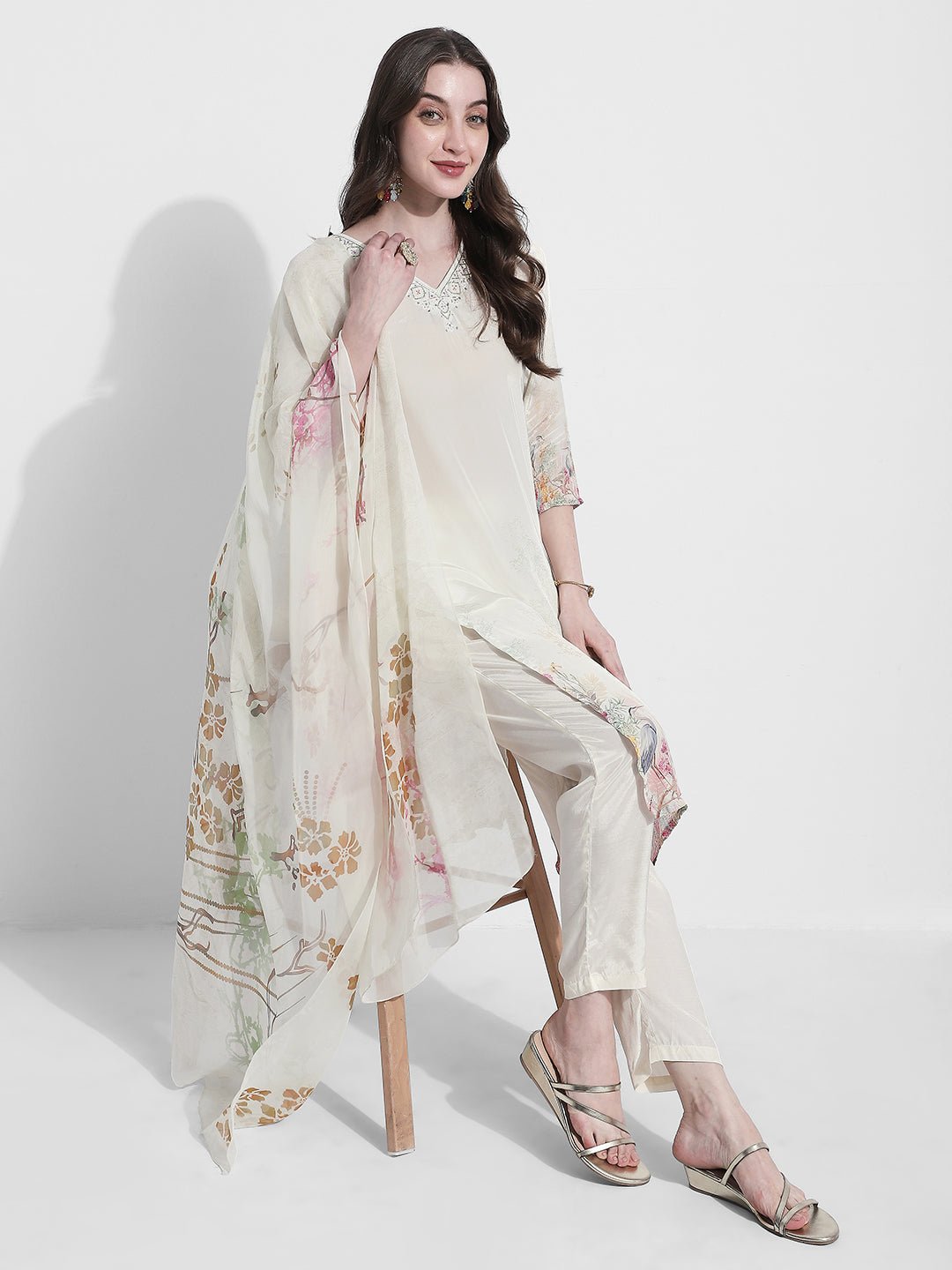 Women's Floral Printed Off White Kurta Set with Dupatta