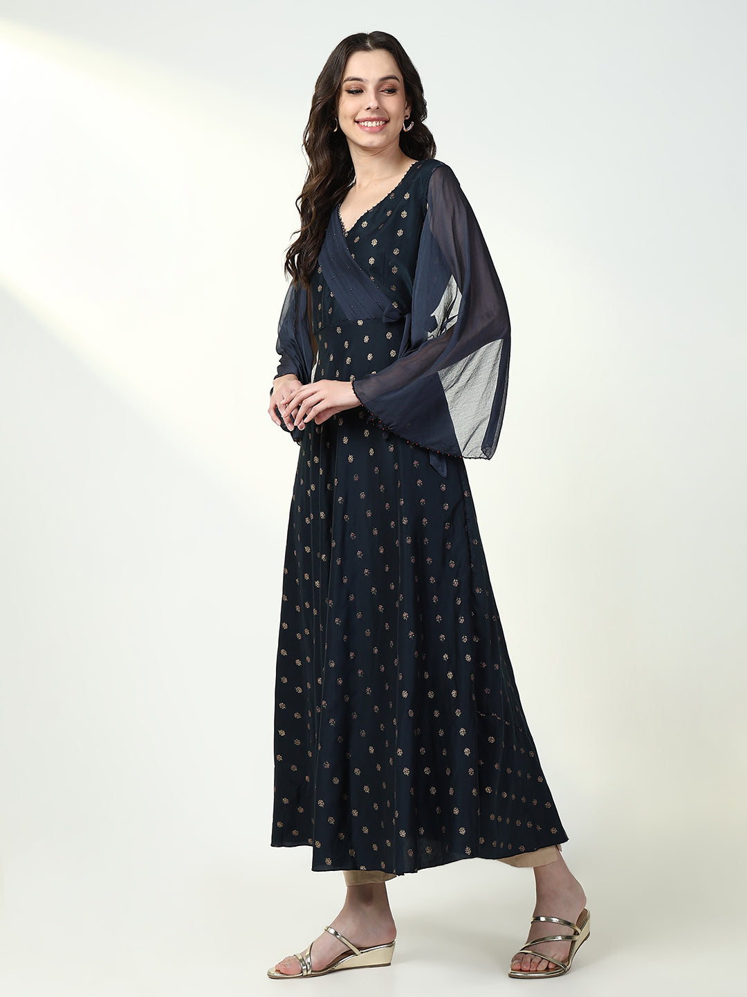 Women Navy Blue Floral Straight Kurta