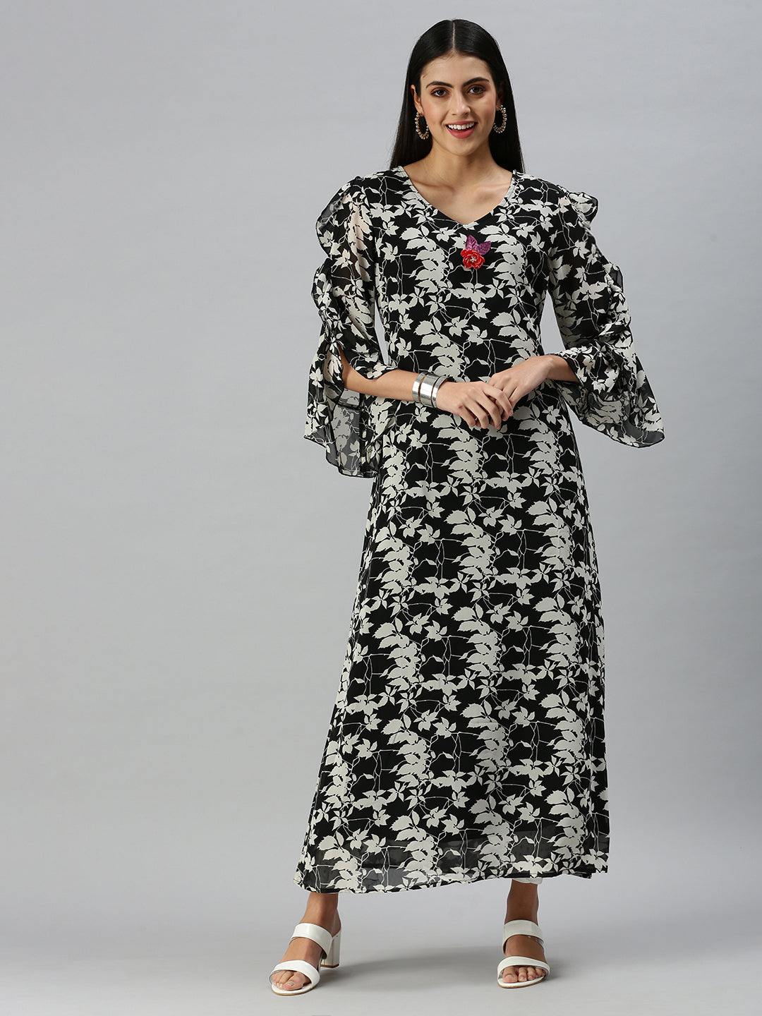 Women V-Neck Floral Black A-Line Kurta