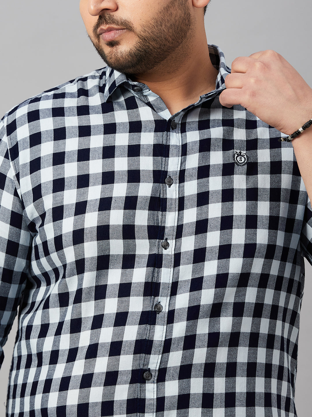 Men Checked Navy Blue Comfort Shirt