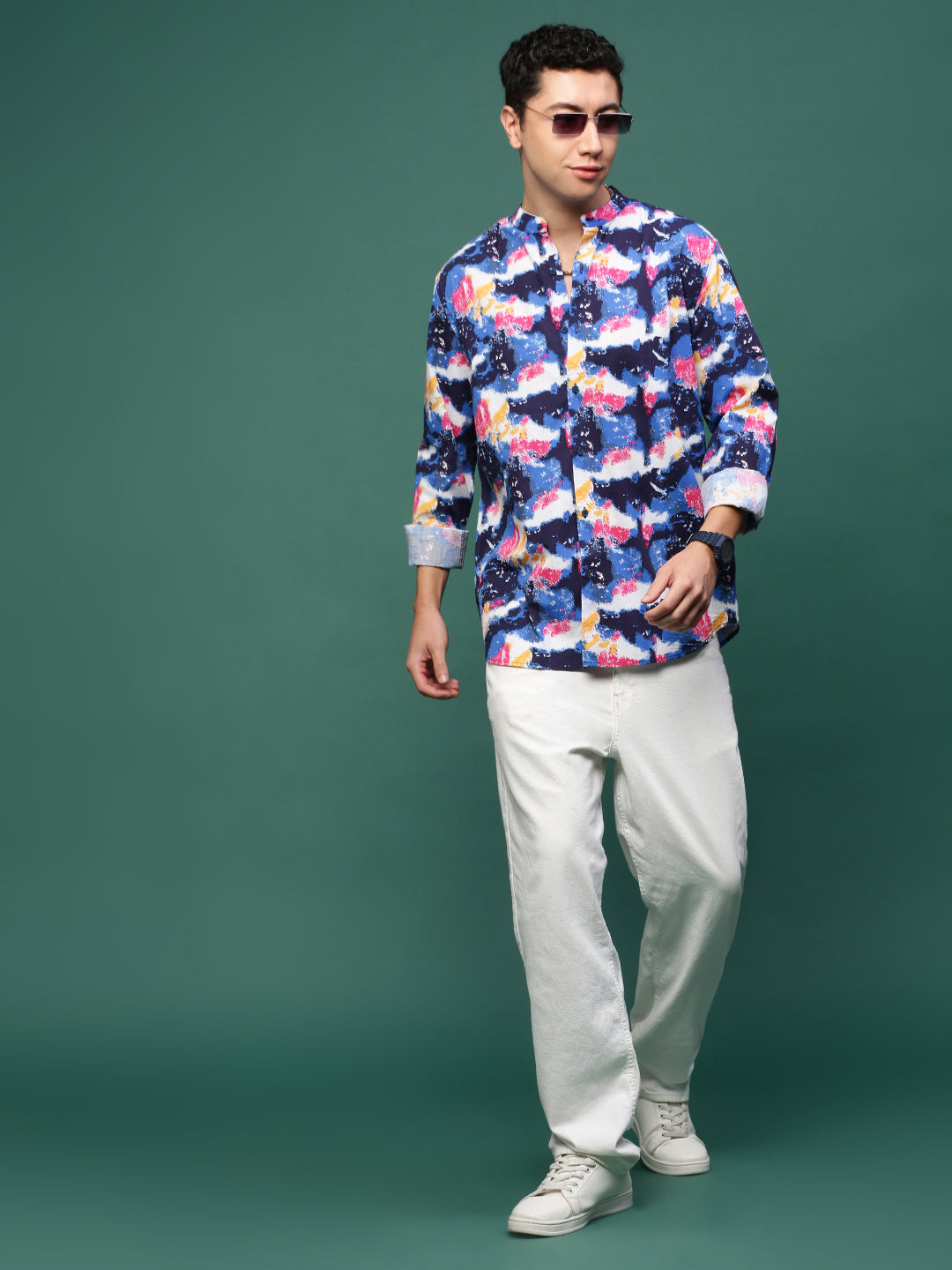 Men Blue Abstract Slim Fit Shirt