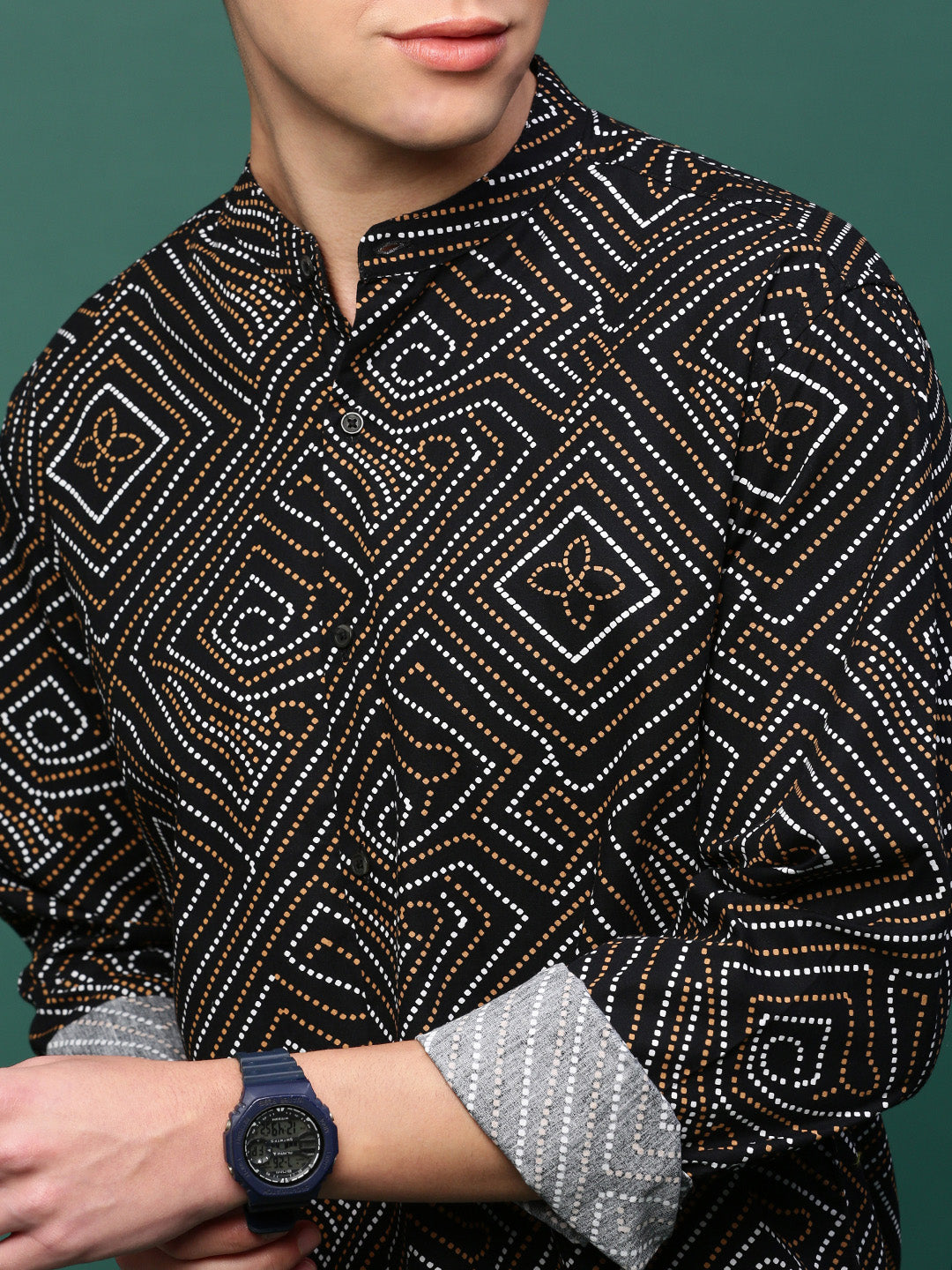 Men Black Geometric Slim Fit Shirt