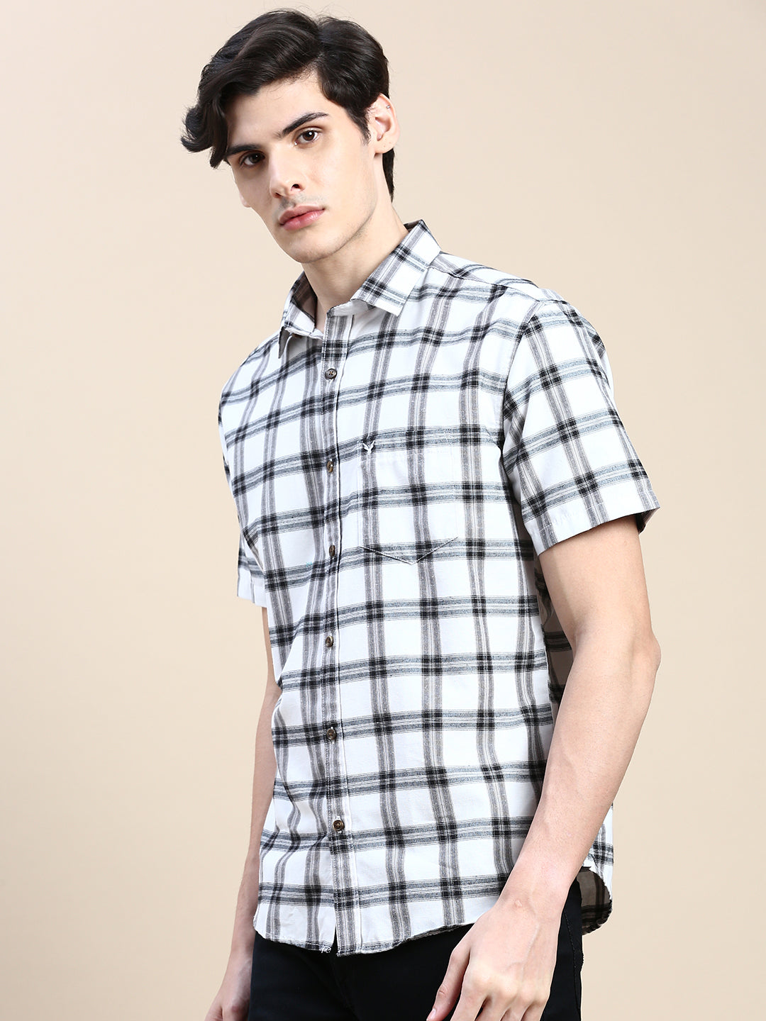 Men Spread Collar Checked White Shirt