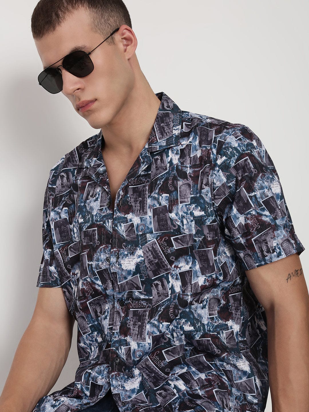 Men's Teal Abstract Cuban Collar Relaxed Fit Shirt