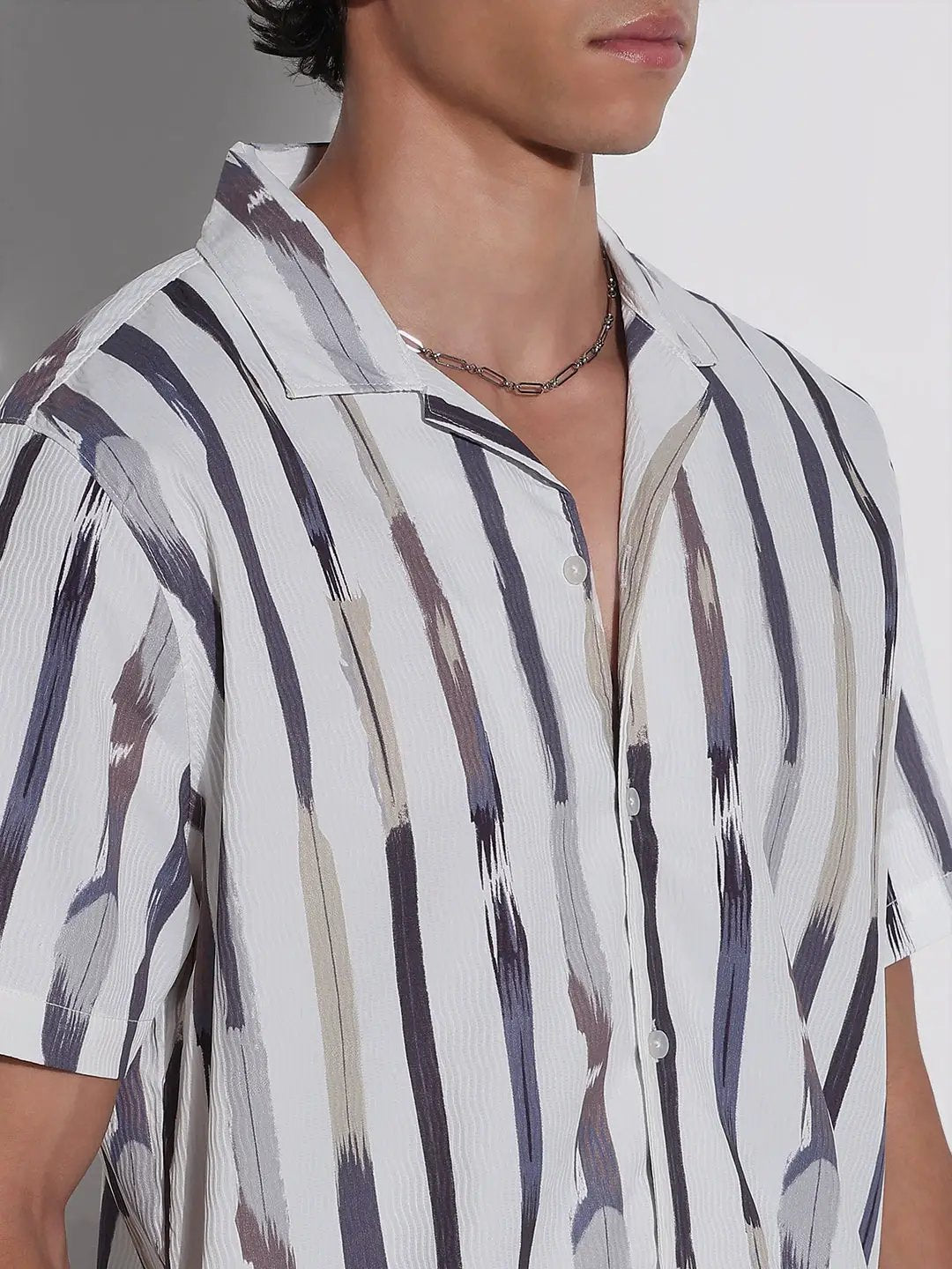 Men's White Striped Cuban Collar Relaxed Fit Shirt - from SHOWOFFFF