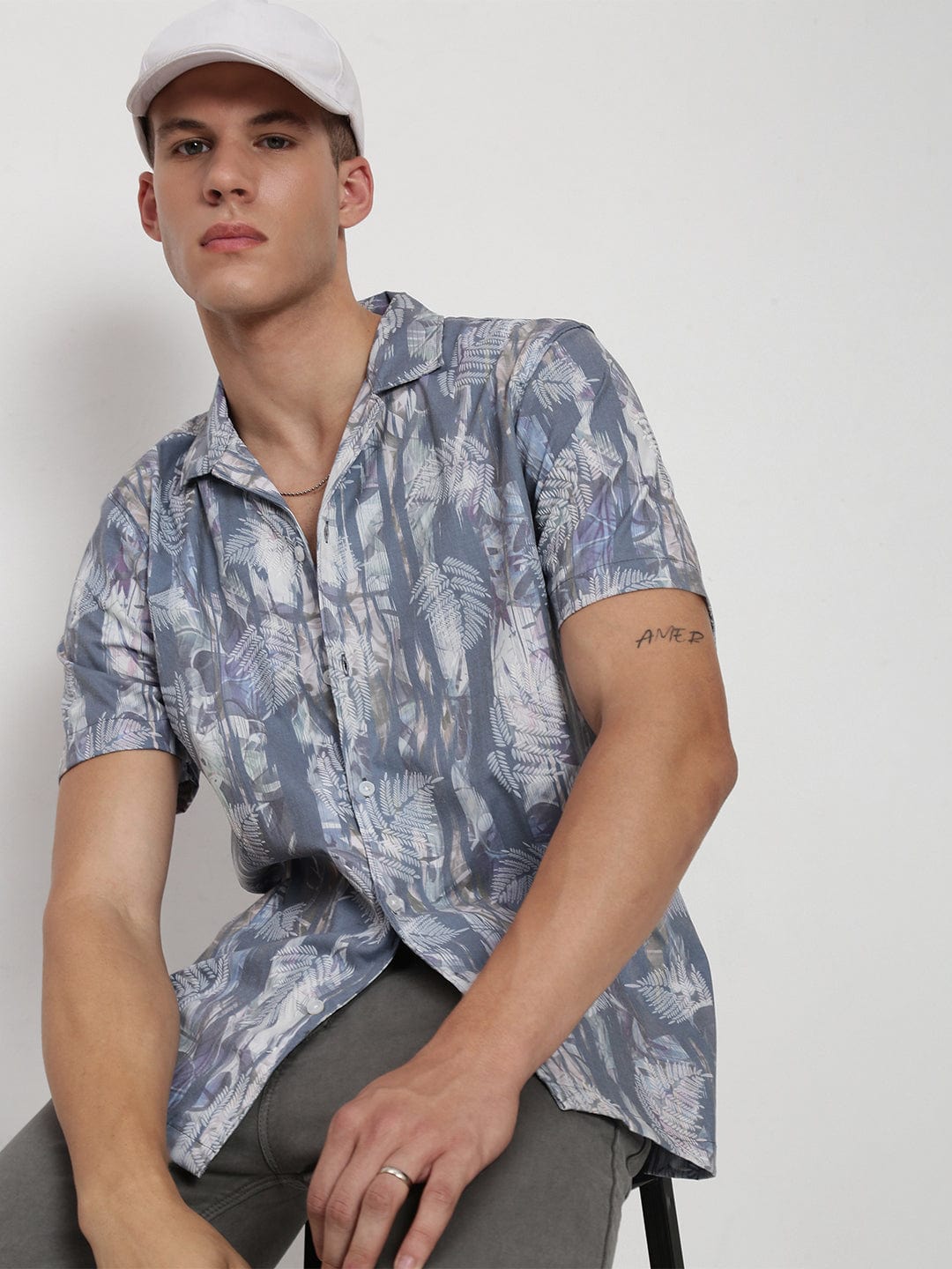 Men's Grey Floral Cuban Collar Relaxed Fit Shirt