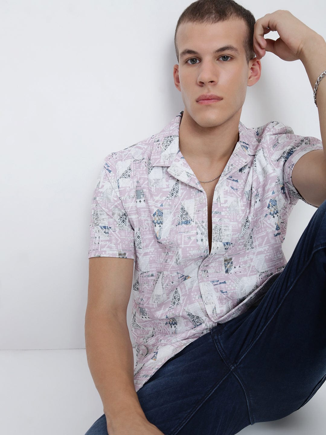 Men's Pink Abstract Cuban Collar Relaxed Fit Shirt