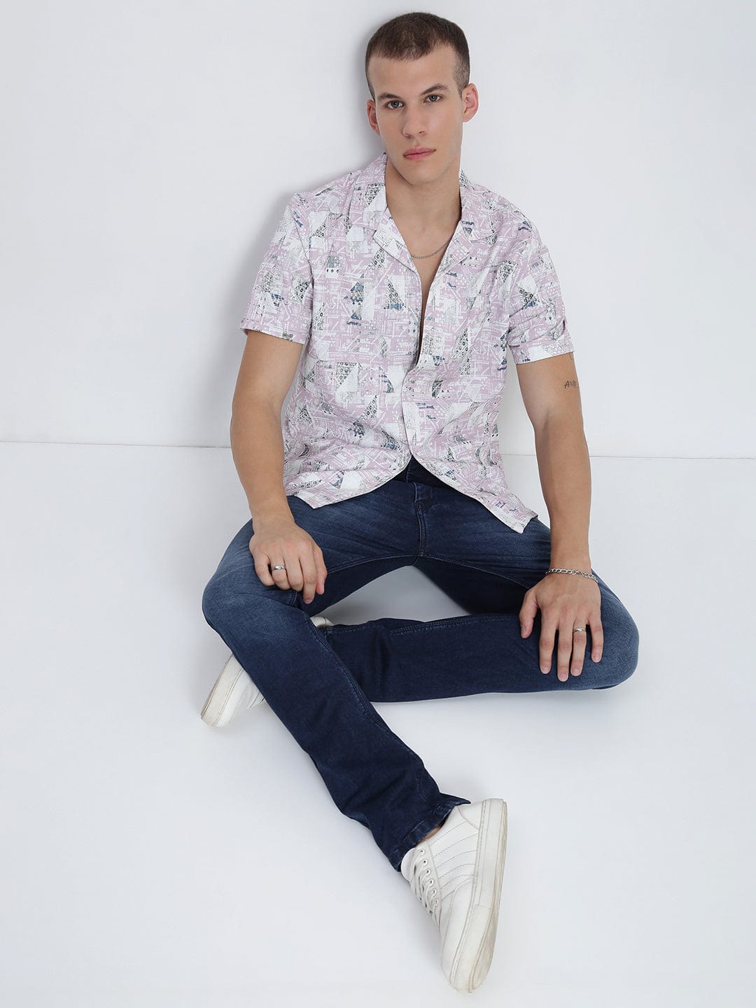 Men's Pink Abstract Cuban Collar Relaxed Fit Shirt