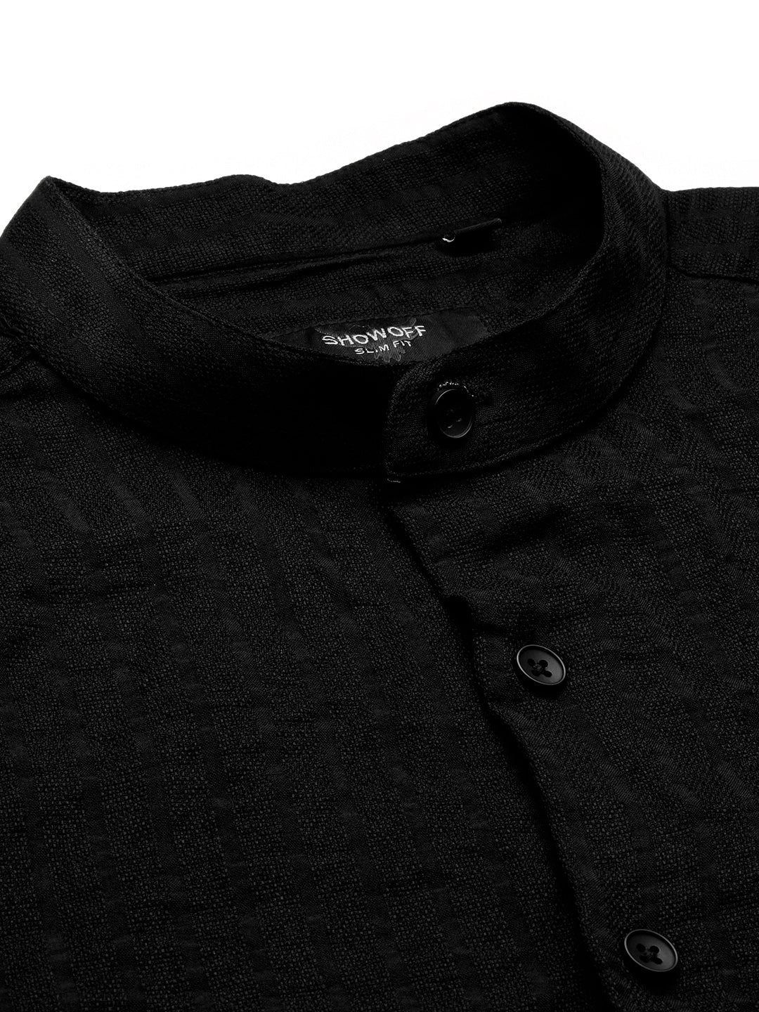 Men Black Solid Slim Fit Shirt