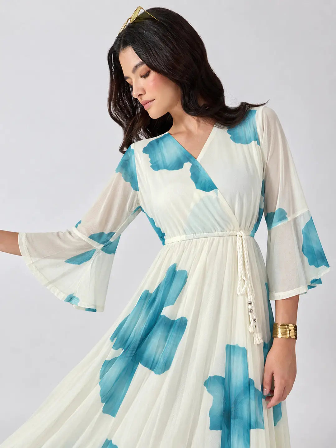 Women's Blue Floral Printed Fit & Flare Maxi Dress with Tie Up Waist