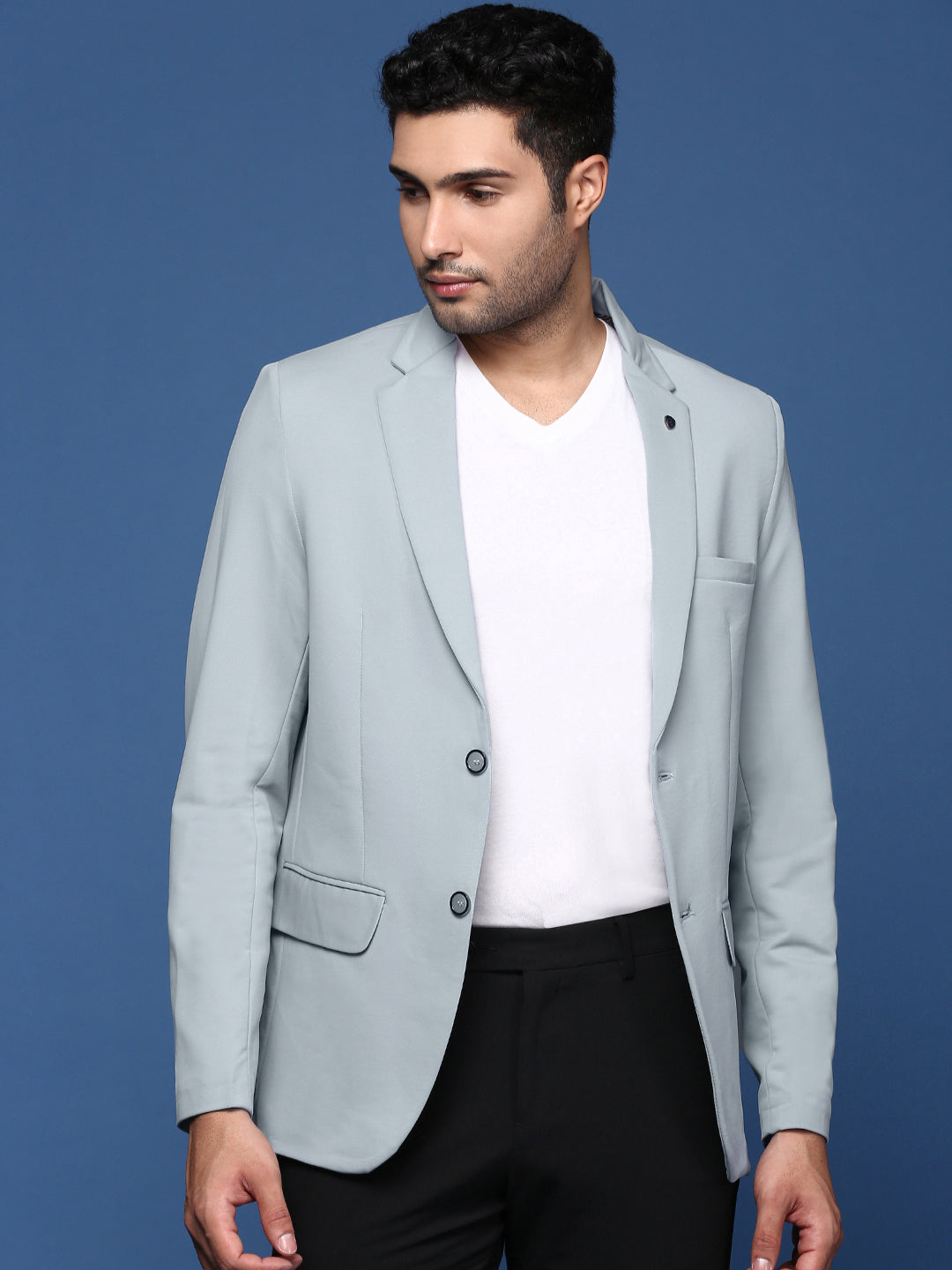 Men Blue Solid Single Breasted Blazer