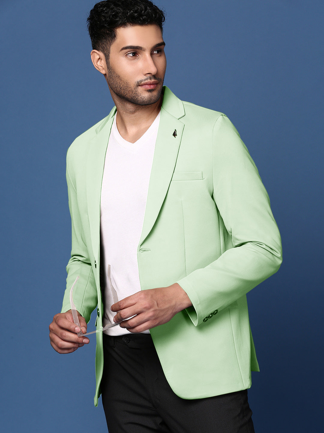 Men Green Solid Single Breasted Blazer