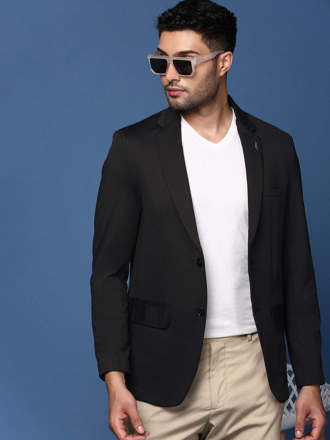 Men Black Slim Fit Single Breasted Blazer