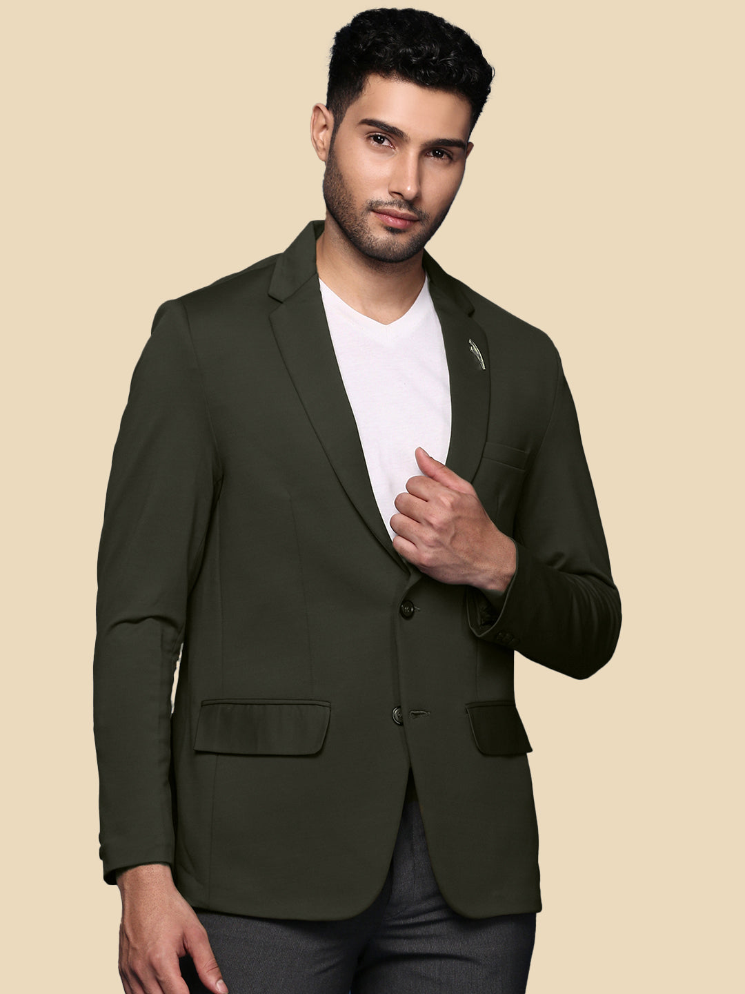 Men Green Solid Single Breasted Blazer