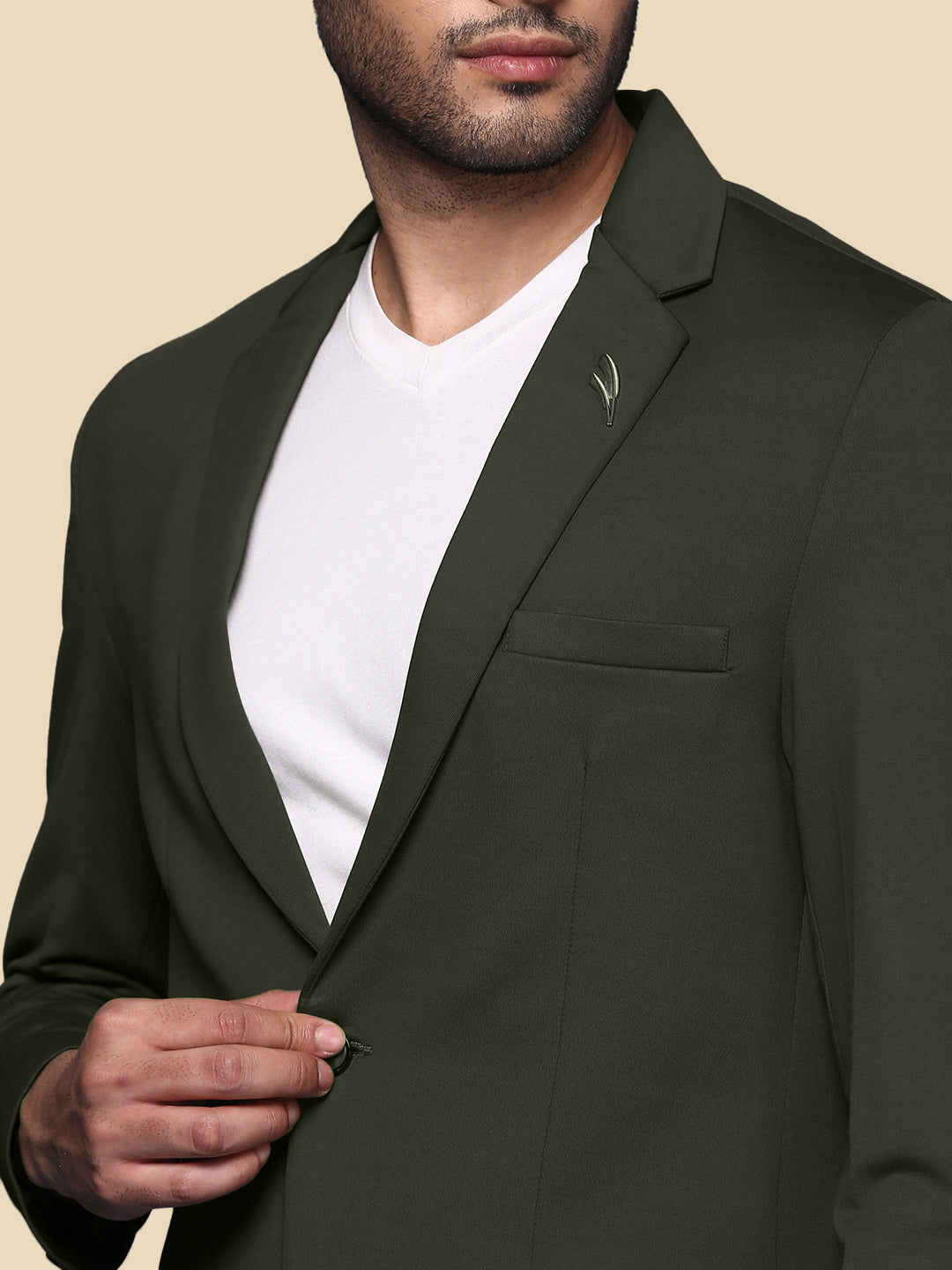 Men Green Solid Single Breasted Blazer