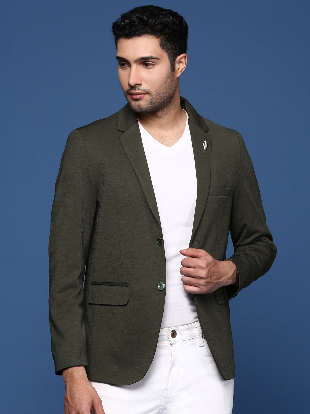 Men Green Solid Single Breasted Blazer