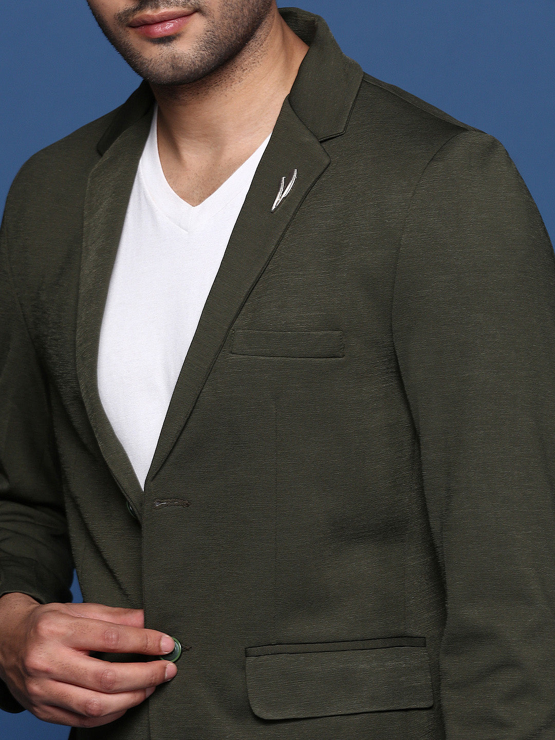 Men Green Solid Single Breasted Blazer