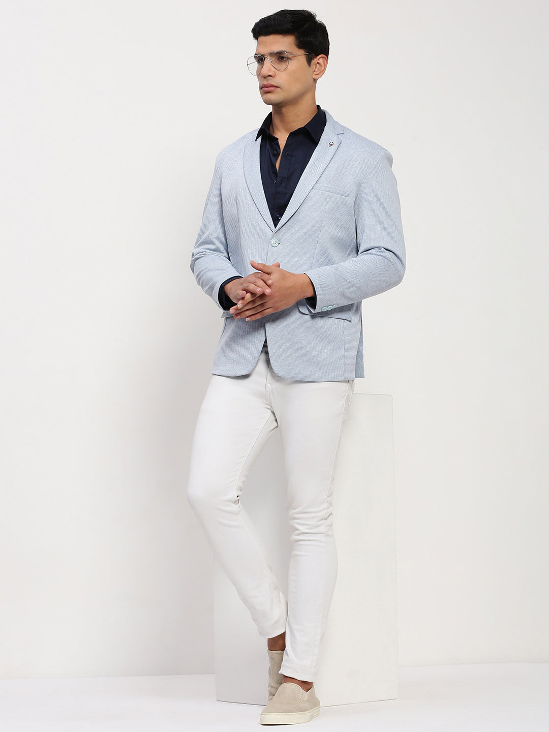 Men Blue Self Design Single Breasted Blazer