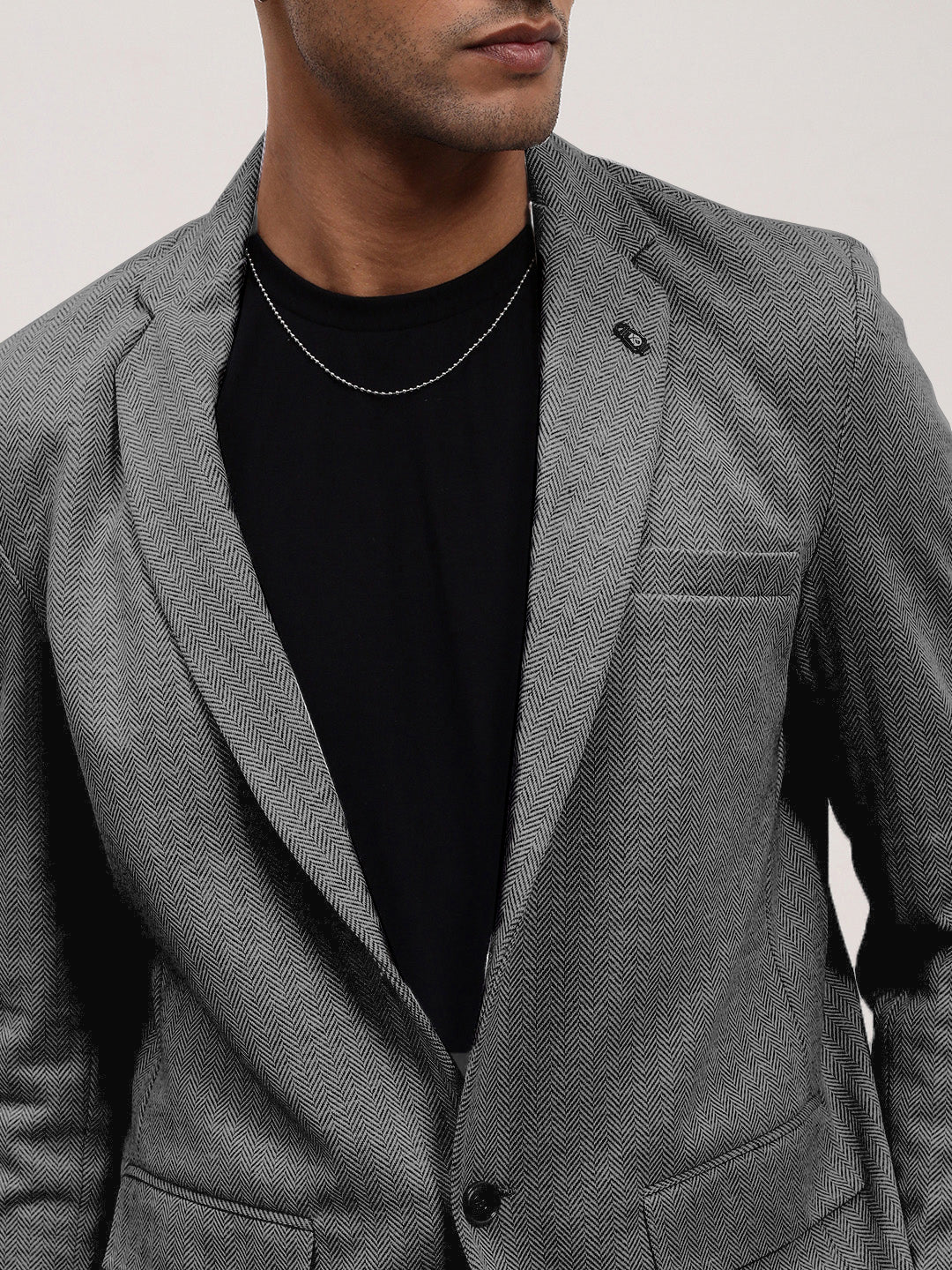 Men's DarkGrey Solid Single-Breasted Blazer