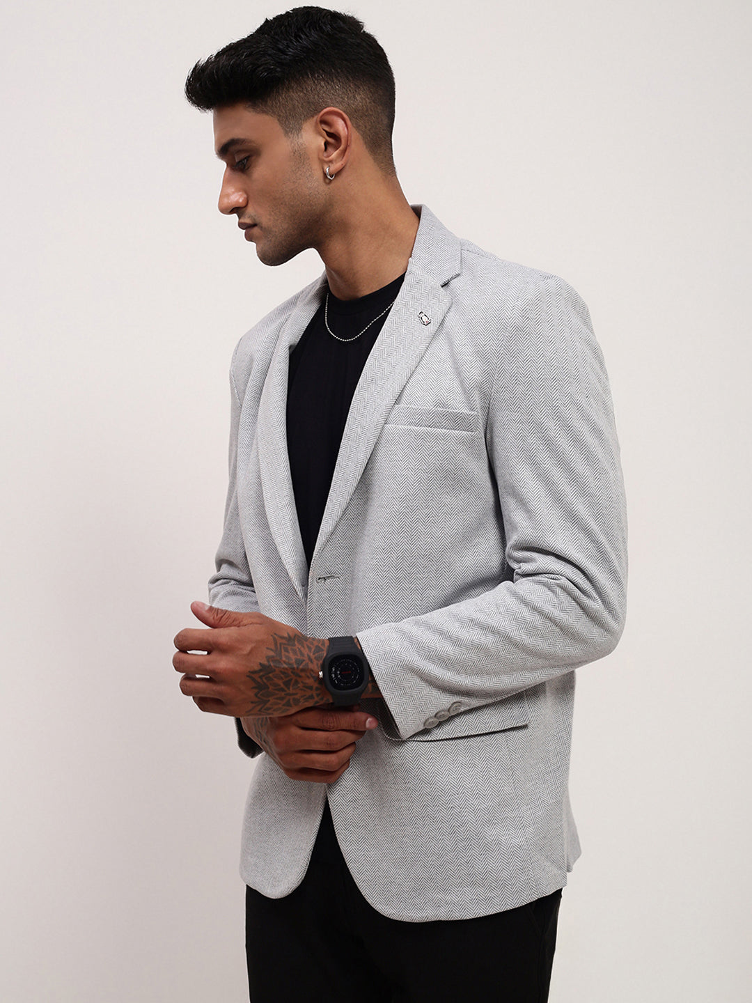 Men Grey Solid Single Breasted Blazer