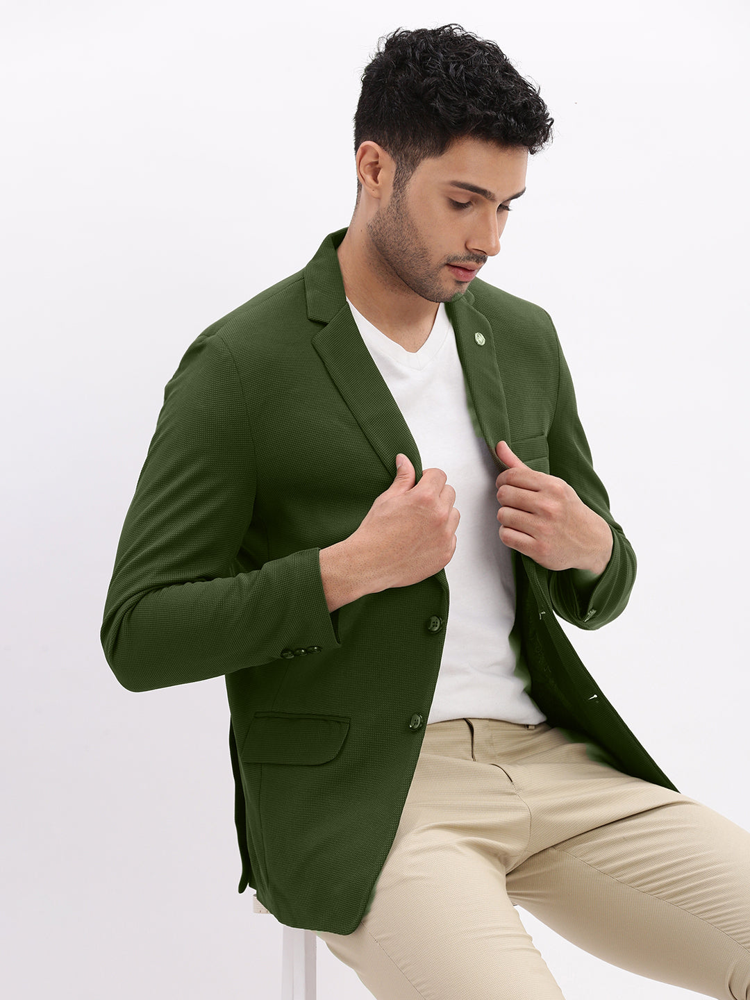 Men Green Solid Single Breasted Blazer