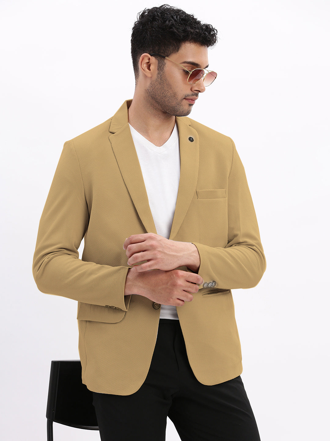 Men Beige Solid Single Breasted Blazer