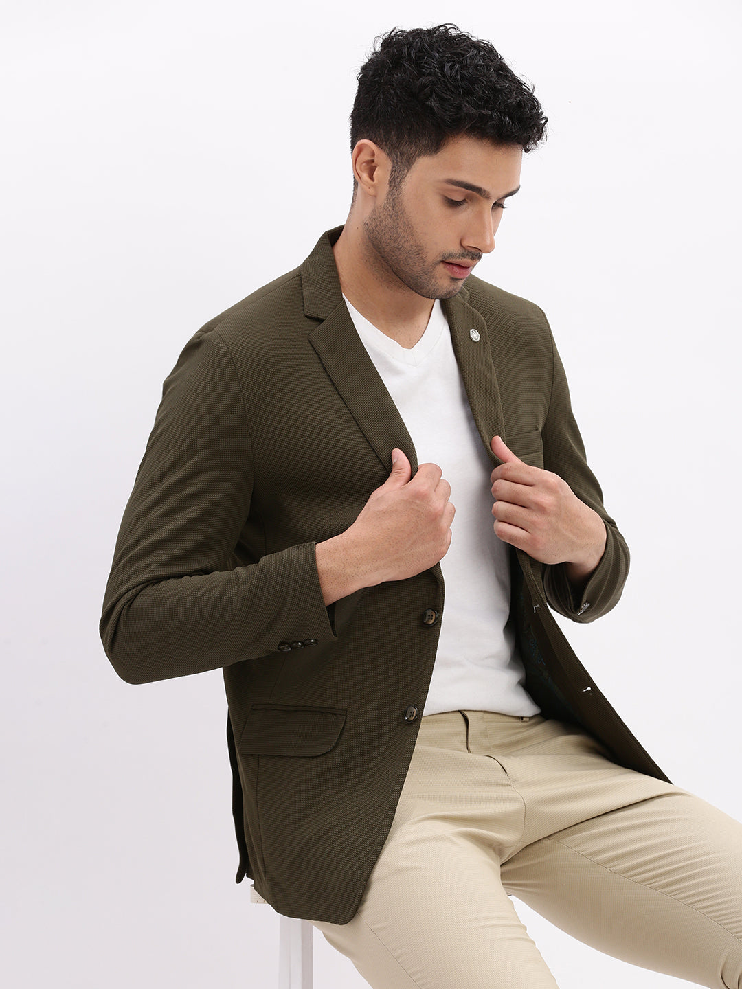 Men Solid Olive Single Breasted Blazer