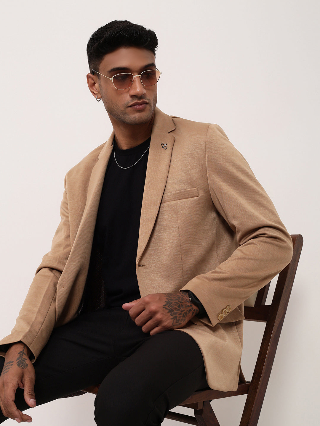 Men Brown Solid Single Breasted Blazer