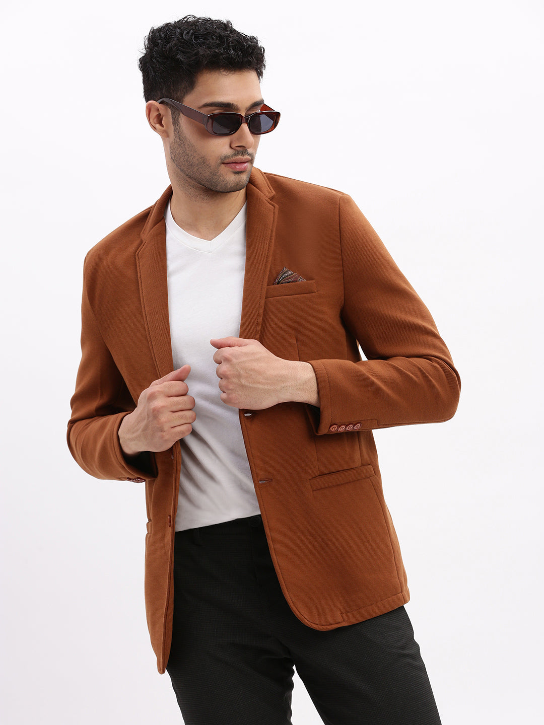 Men Solid Brown Single Breasted Blazer