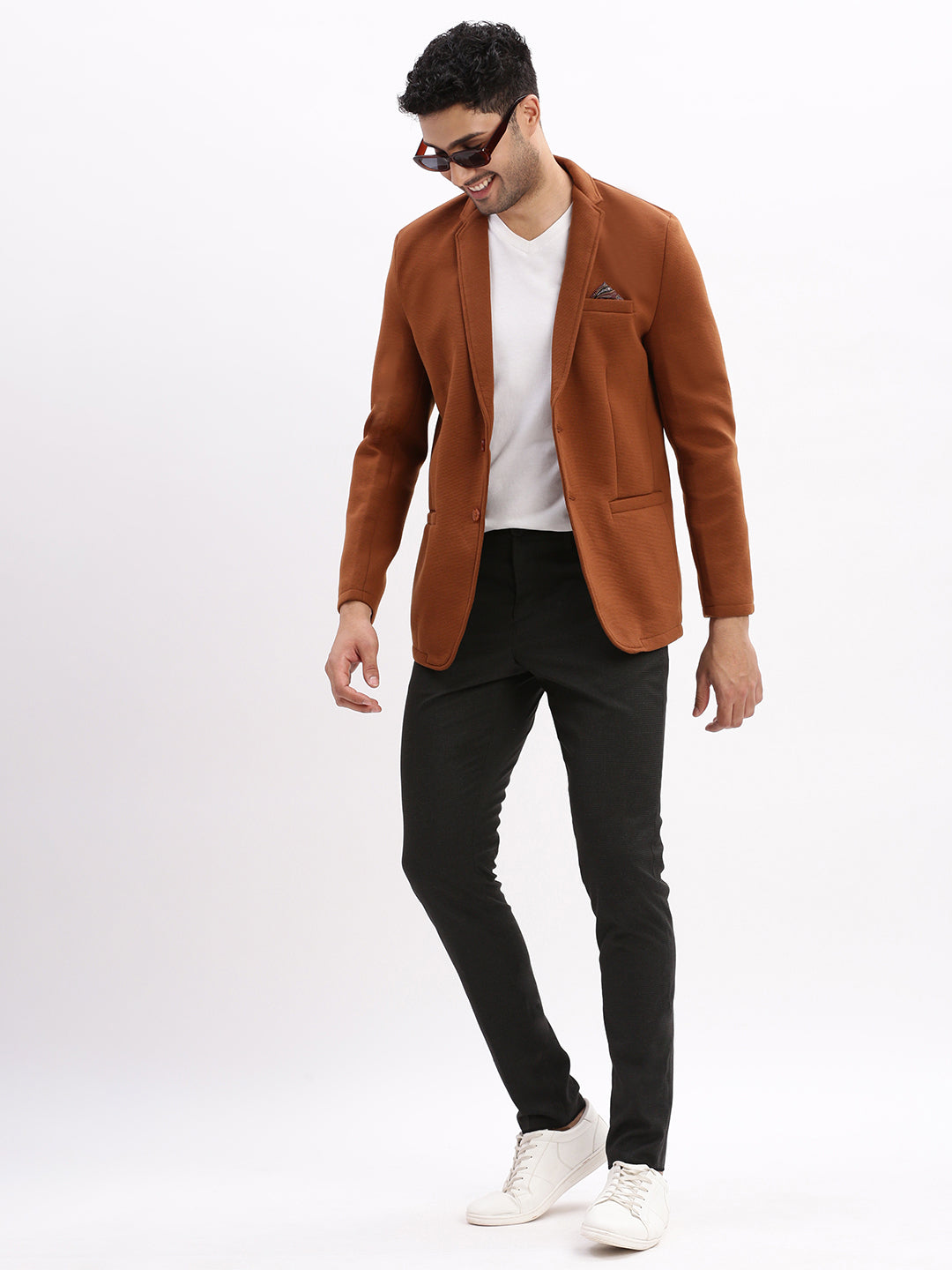 Men Solid Brown Single Breasted Blazer