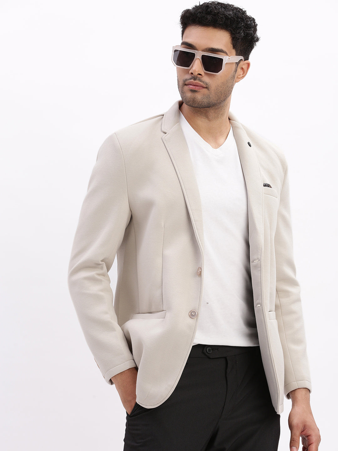 Men Solid Cream Single Breasted Blazer