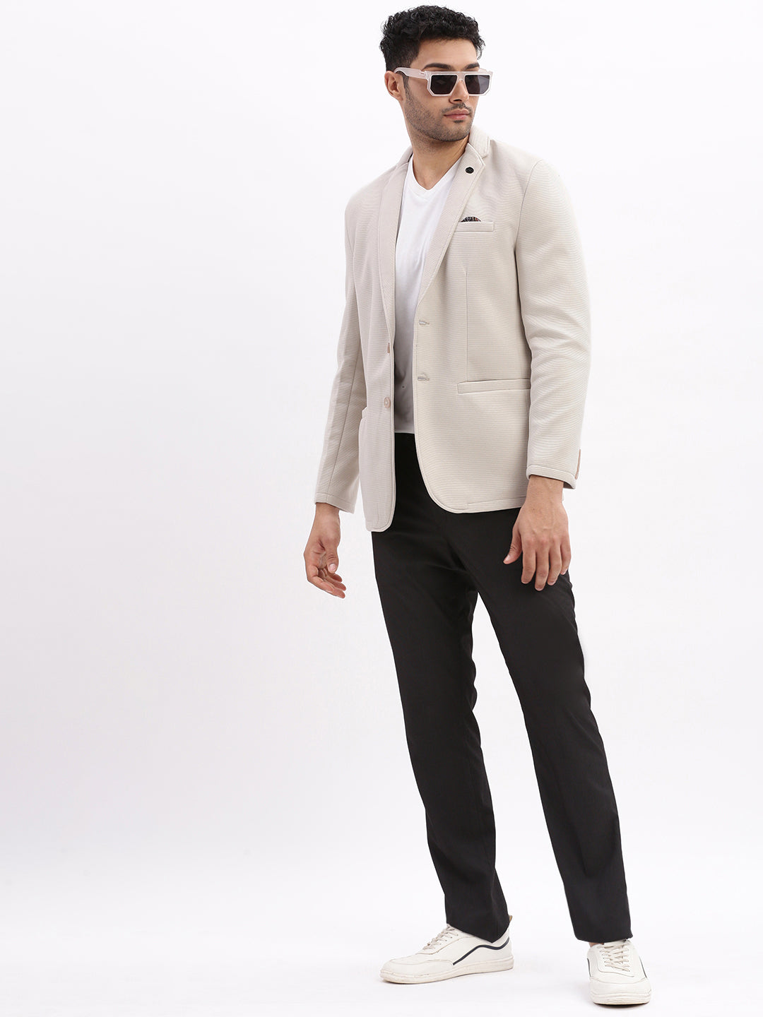 Men Solid Cream Single Breasted Blazer