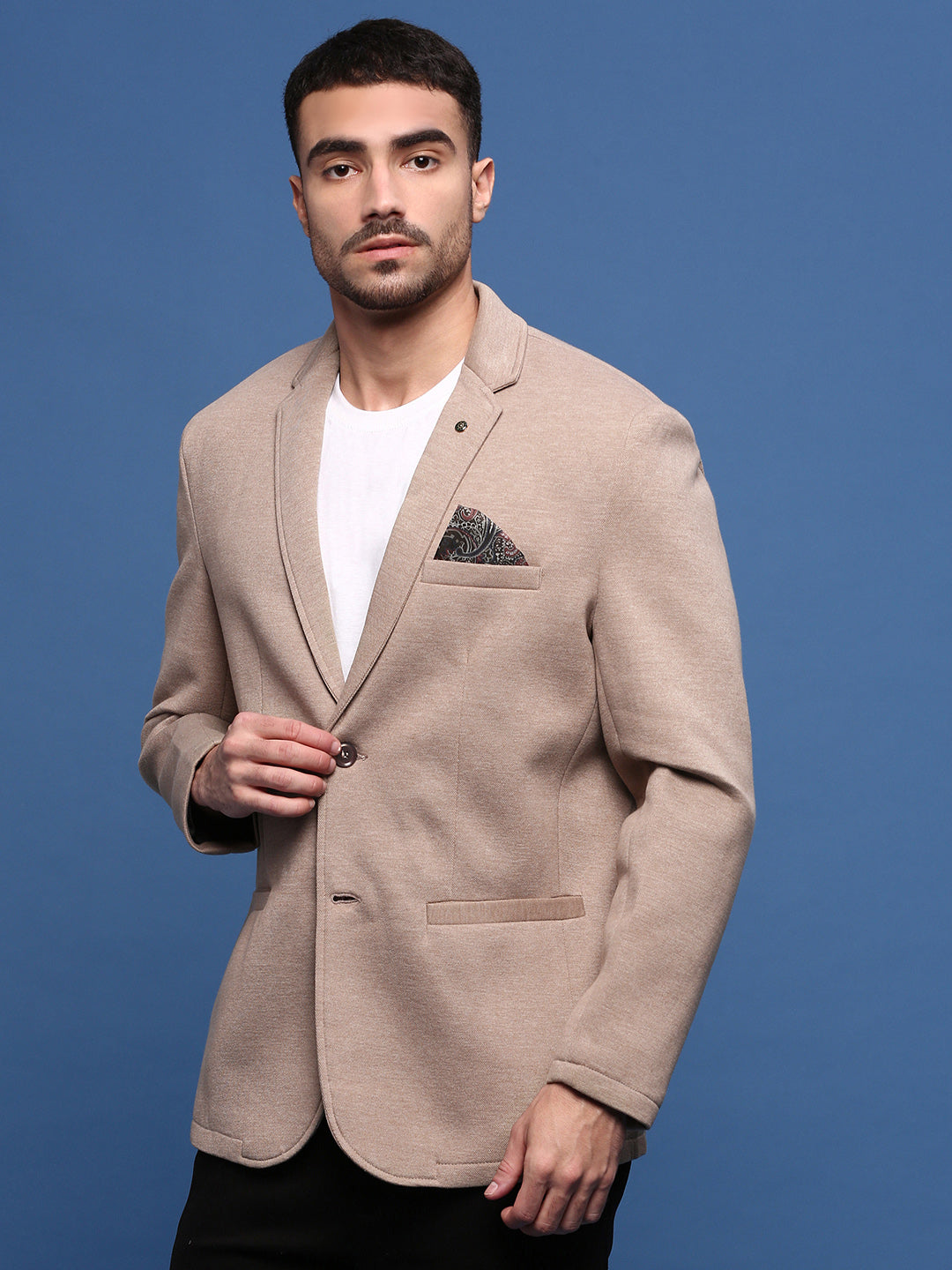 Men Beige Solid Single Breasted Blazer