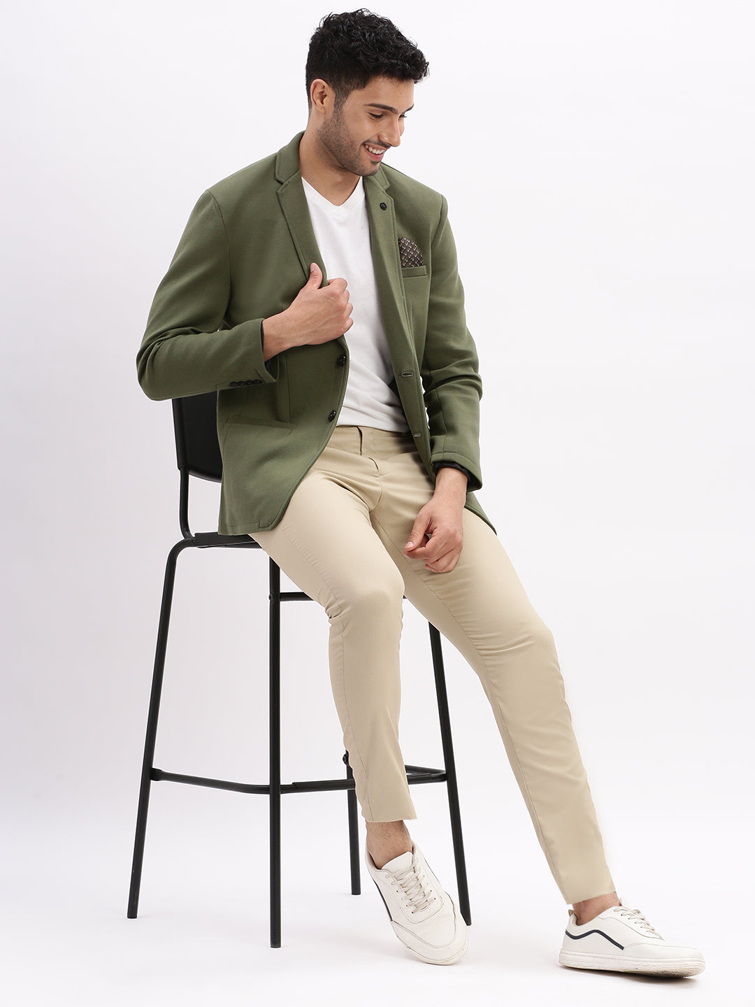 Men Solid Green Single Breasted Blazer